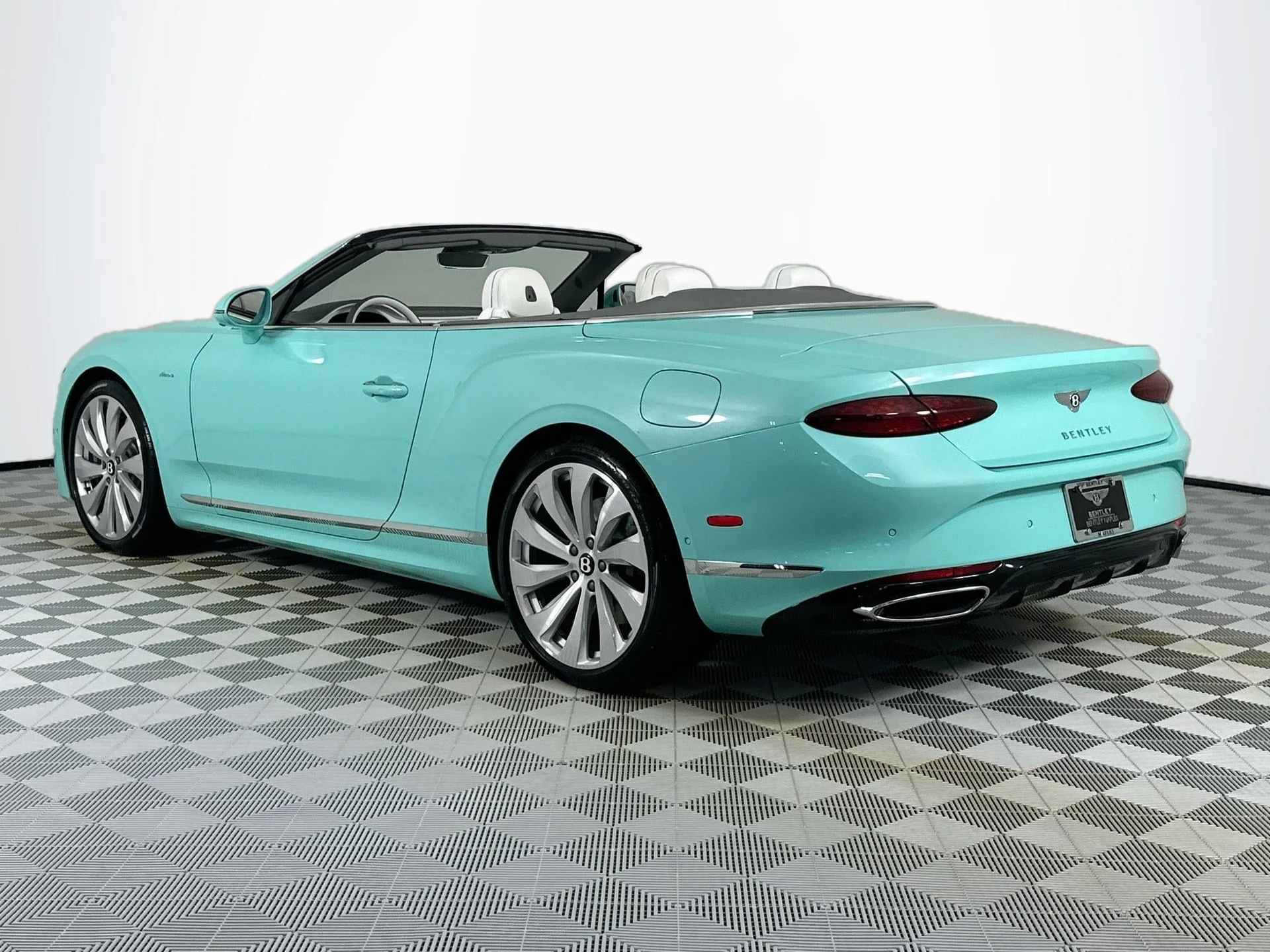 mph006_3156604860_7_46f2512851