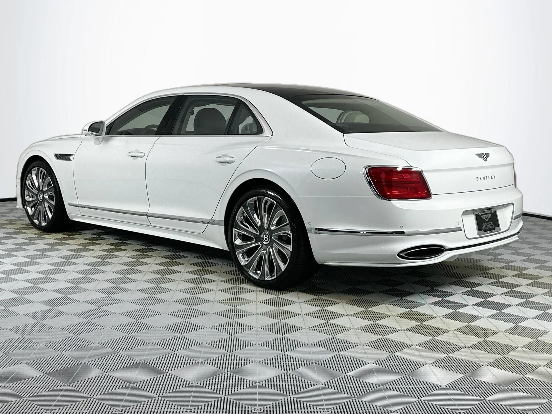 mph006_3157722059_7_19bc6f39a0