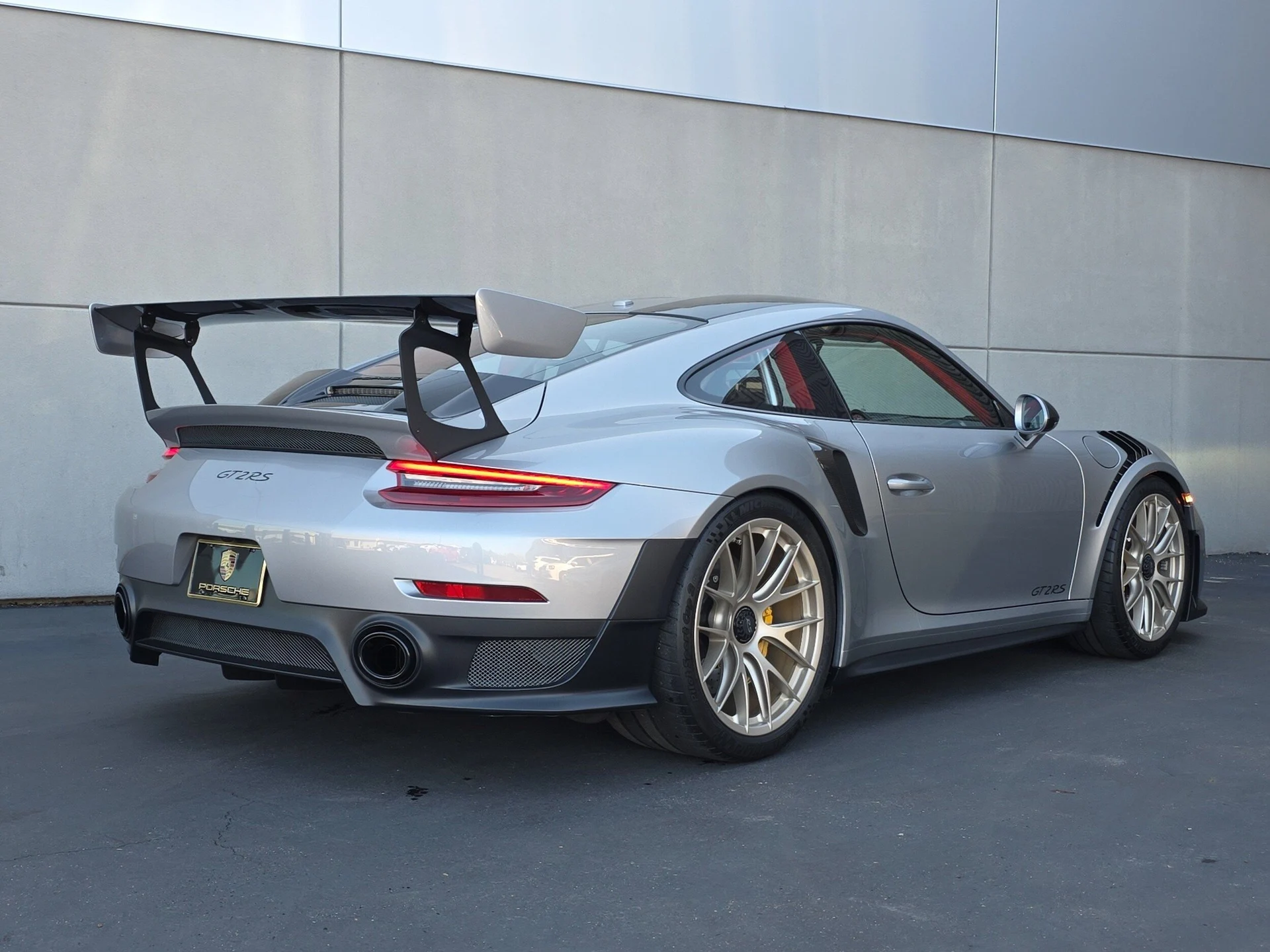 mph006_3157789497_a7855c06159bcdbc7d4f0325a8347de0x_d00b690cbb