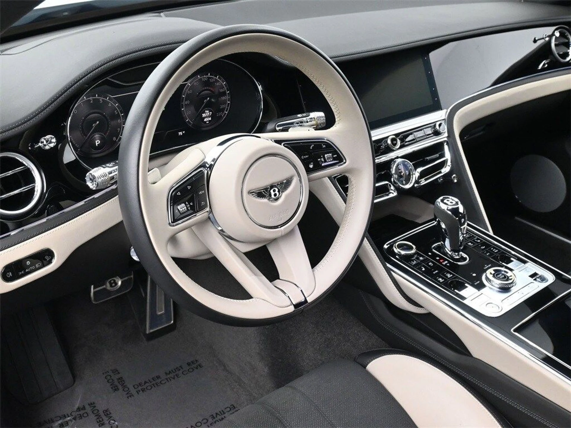 mph006_3168793848_02d47d35cc2be8ccdcfb5d77311d7759x_83dae66502