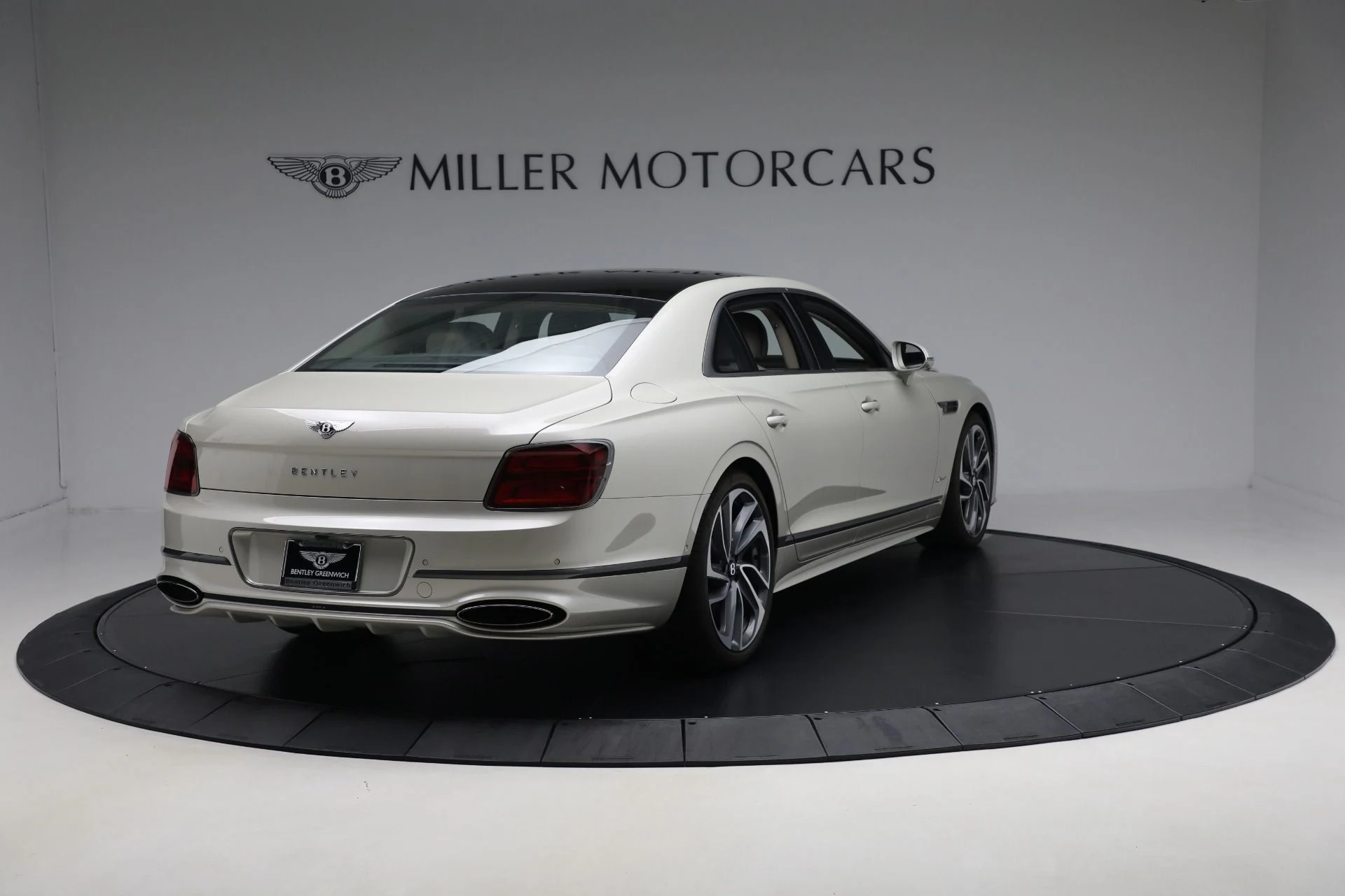 mph006_3168855483_New_2025_Bentley_Flying_Spur_Speed_a5faf12484