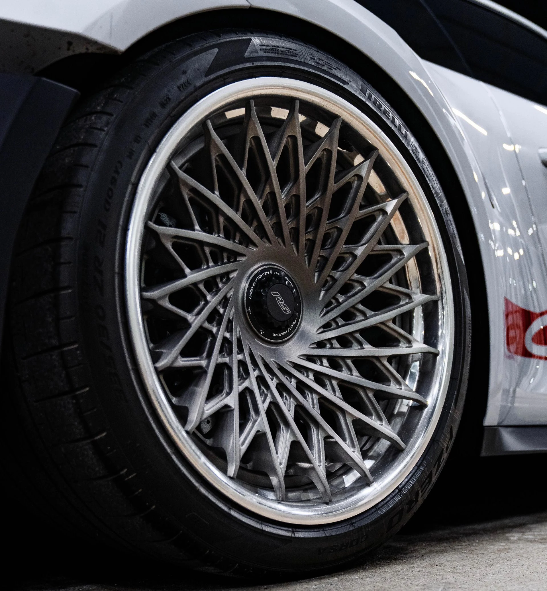 mph006_3172178046_11775_p7_l_78c81f9512