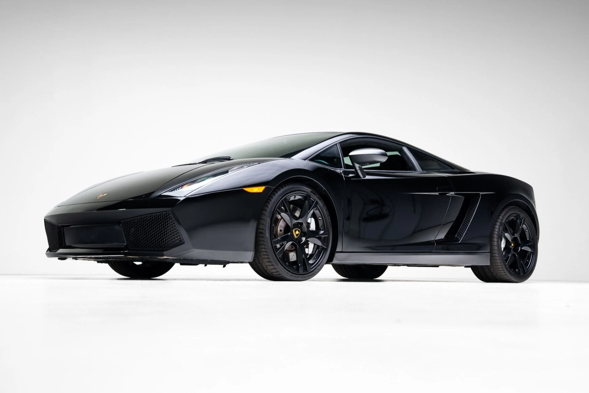 mph006_3174131882_Used_2007_Lamborghini_Gallardo_Nera_Edition_1770753495_1e1eebac7e