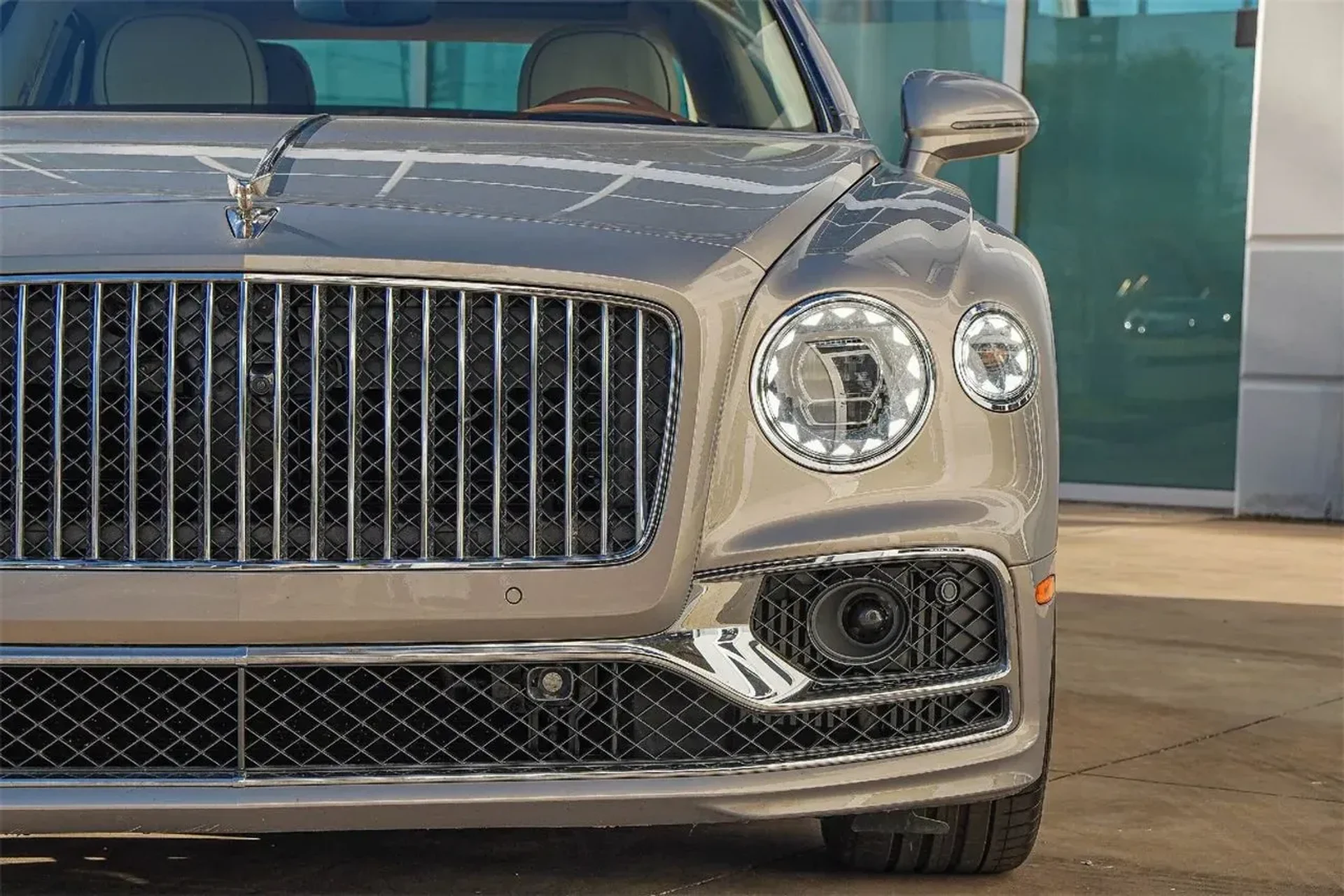 mph006_3175345862_9fa1081b7abc44969992b941f53f88c5_87a062929c