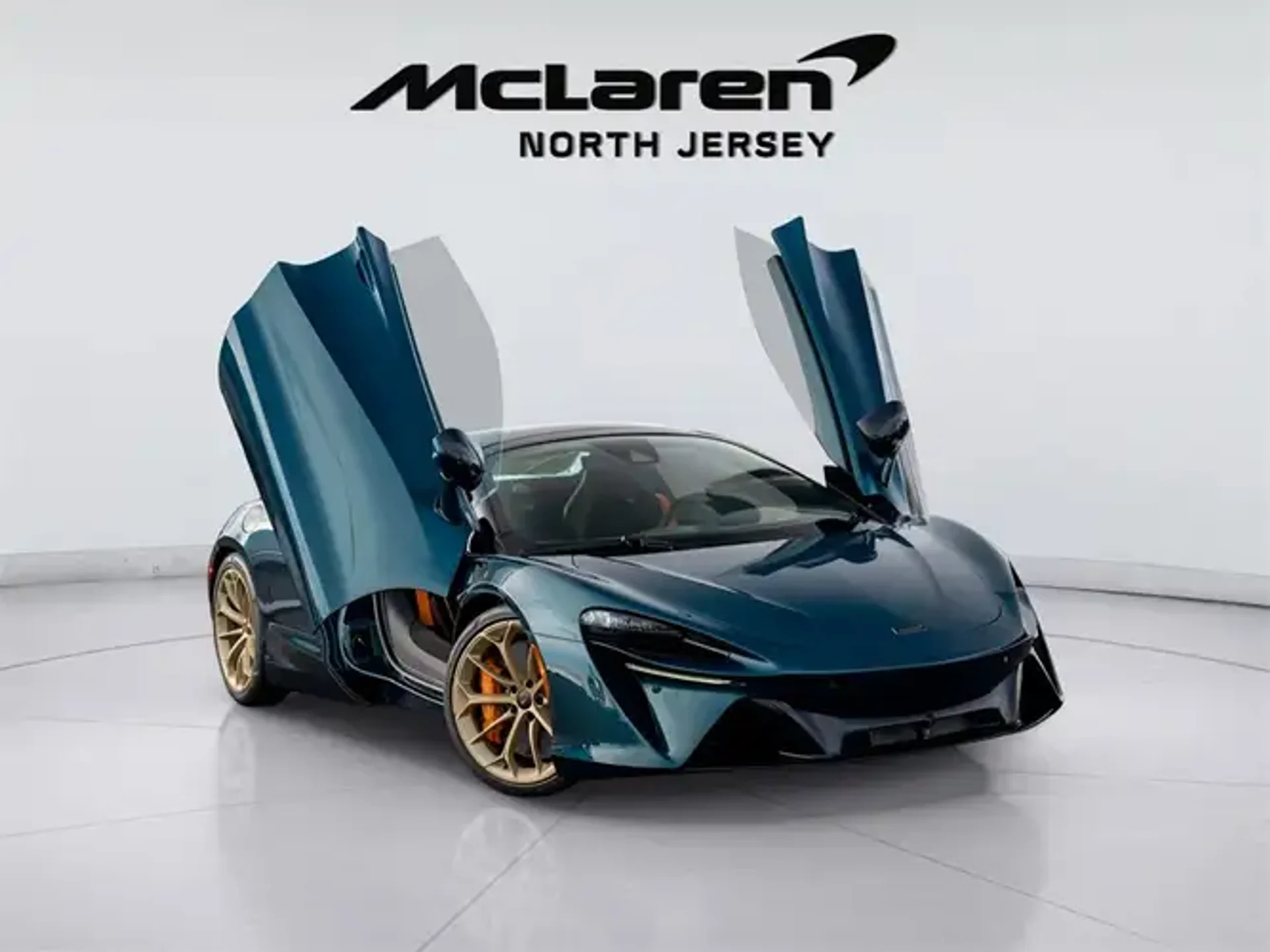 mph006_3185498357_xb1_Y1u_K_Xew_G_Pfd5q_med_4bf917d91f