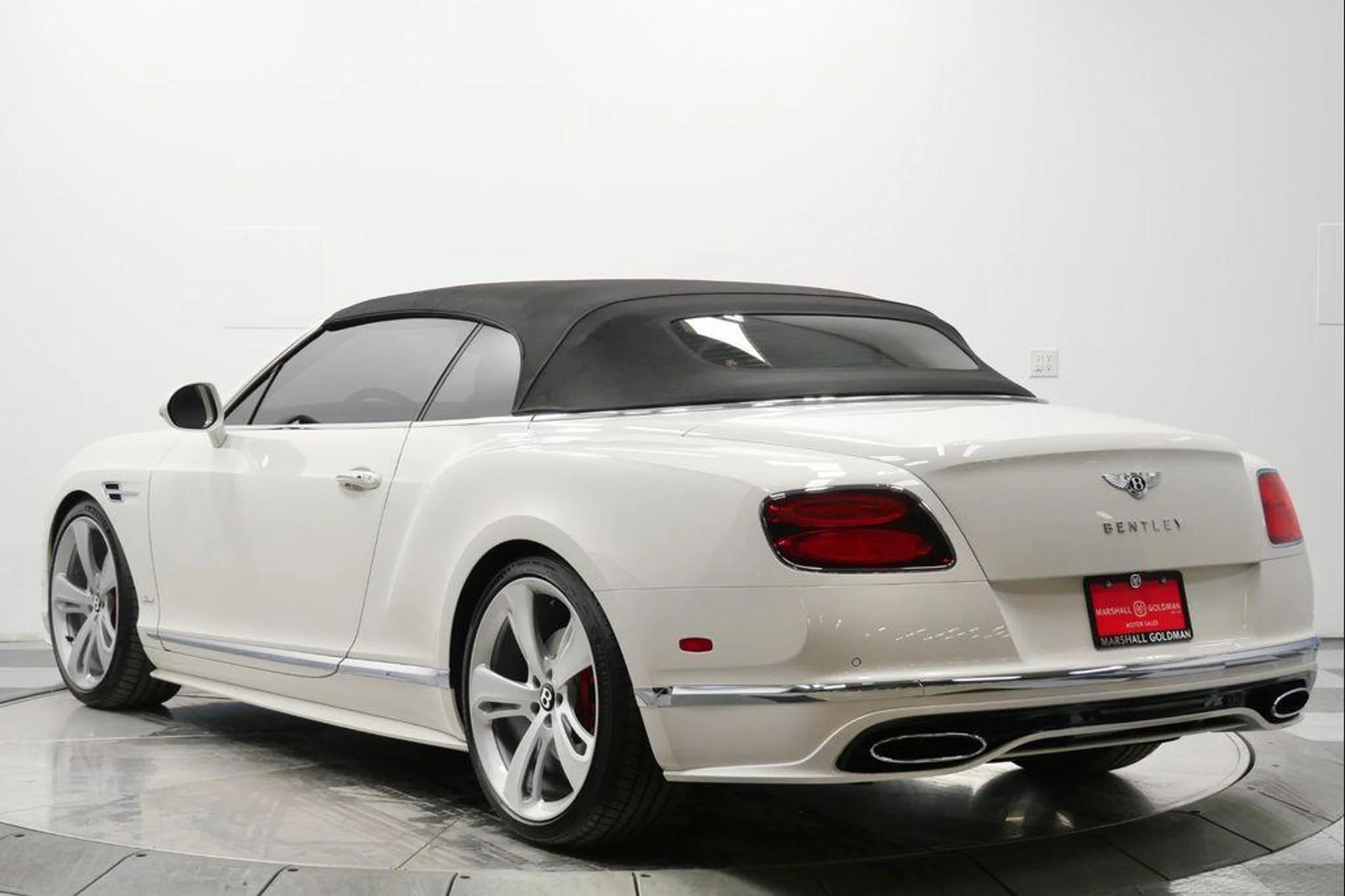 mph006_3189505339_Cn_2v_B9_U641v_KC_Mr_XJDD_Pazekho_e5c38936d6