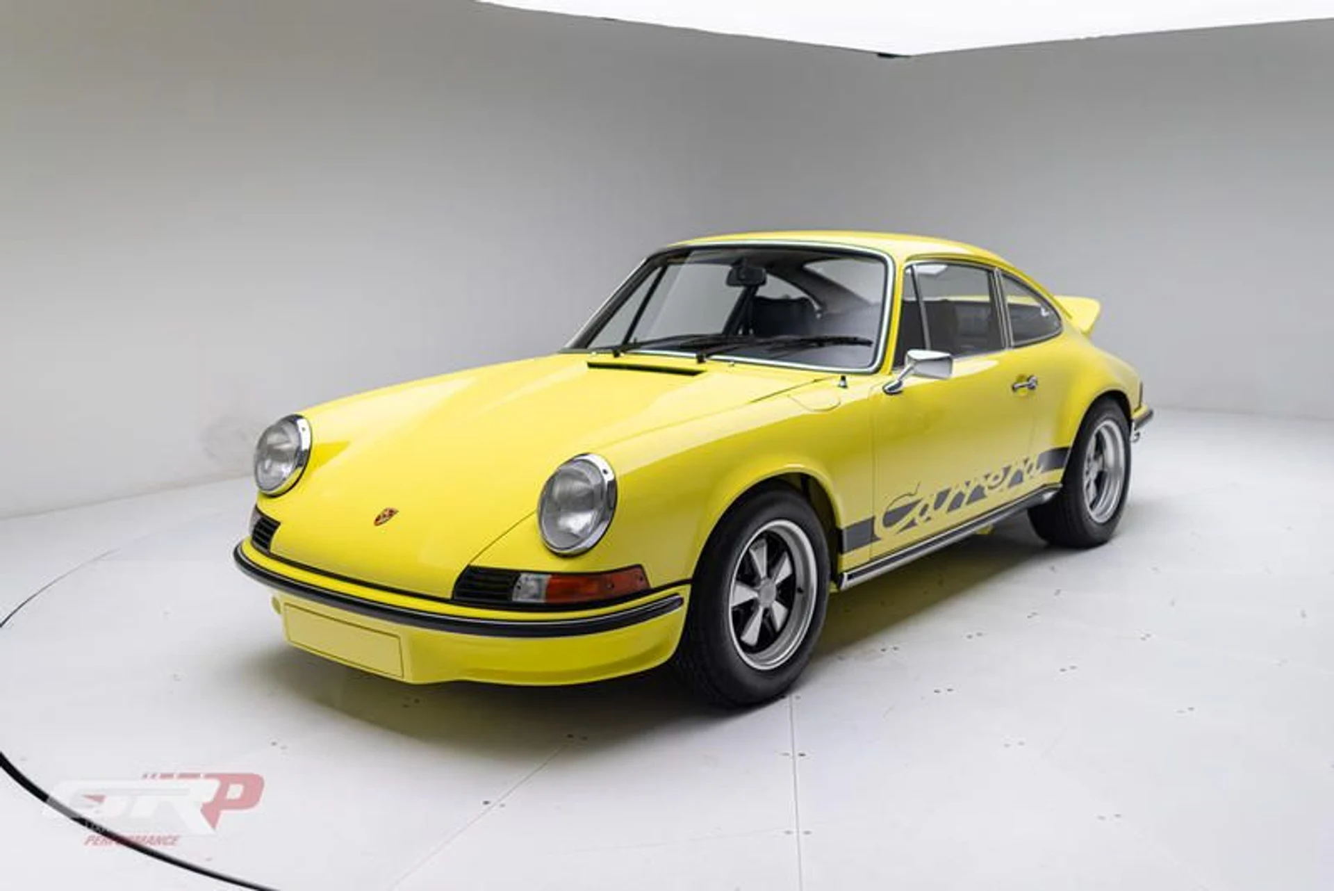 mph006_3189709837_A3_ECE_6_CF_E17_F_47_EB_BF_4_A_1_E4639_DEB_11_A_566ca680e0