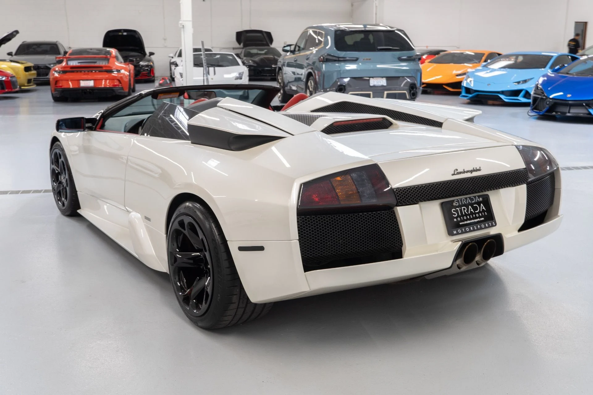 mph006_3195821970_Used_2006_Lamborghini_Murcielago_1758225770_4b90ed01fc