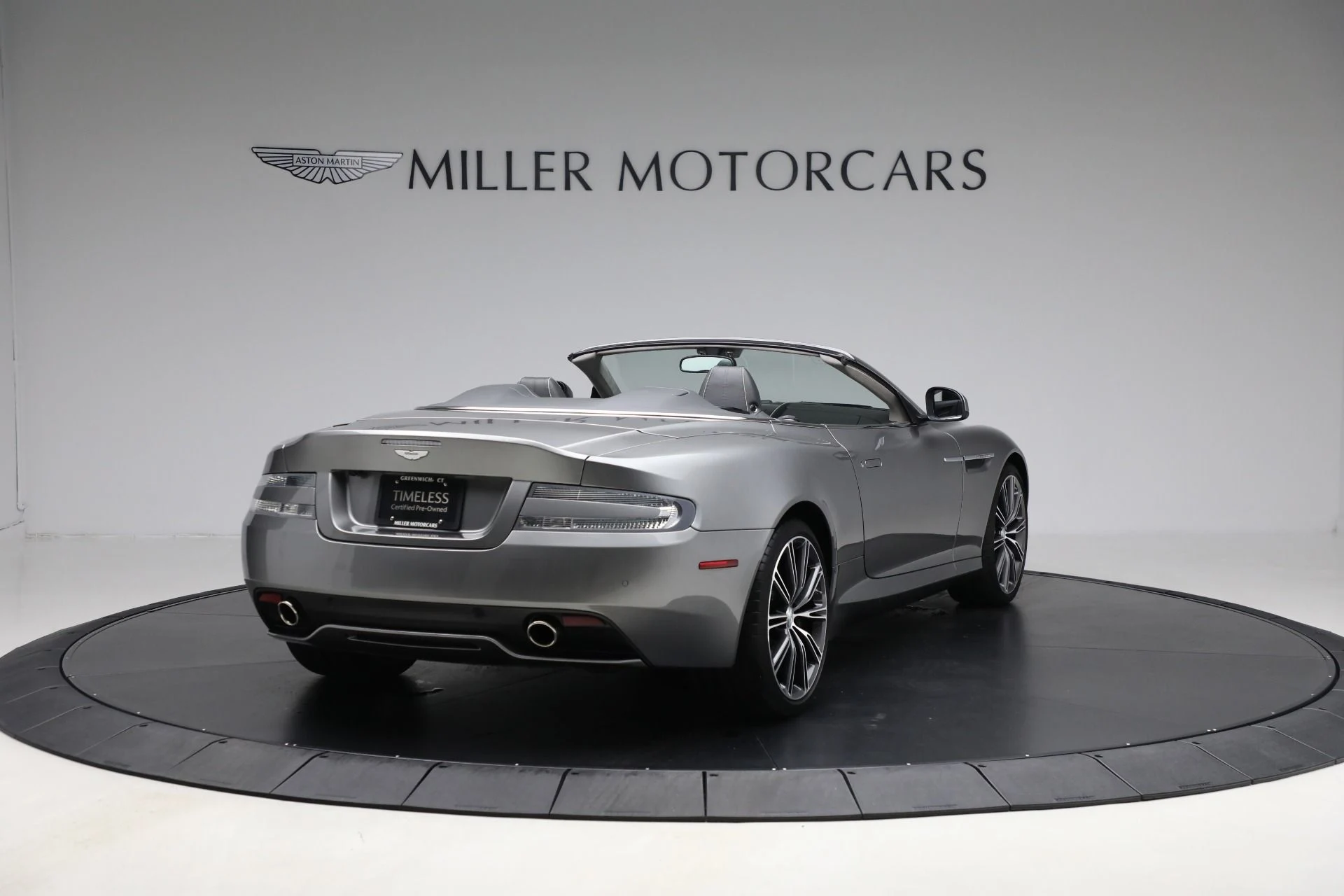 mph006_3205159760_Used_2015_Aston_Martin_DB_9_Volante_cb4cec8e6d
