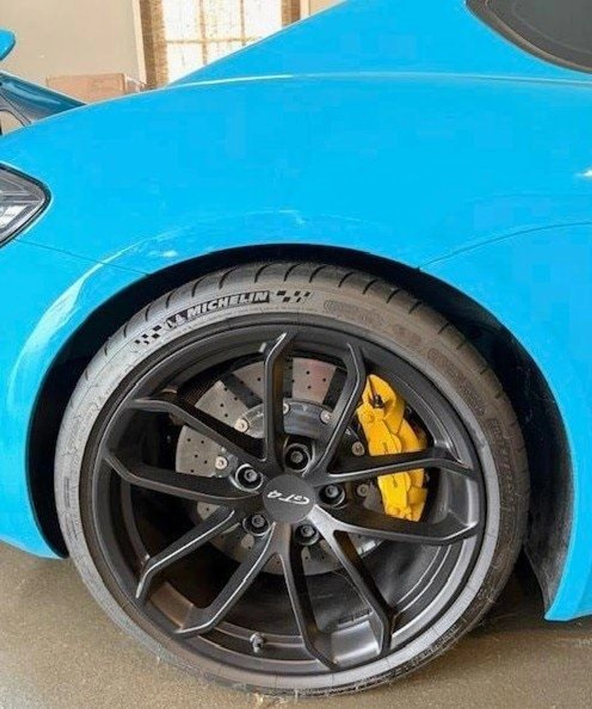 mph006_3213217236_96ec04b88897578e7fc721304aeb009cx_fb57e3ac8e