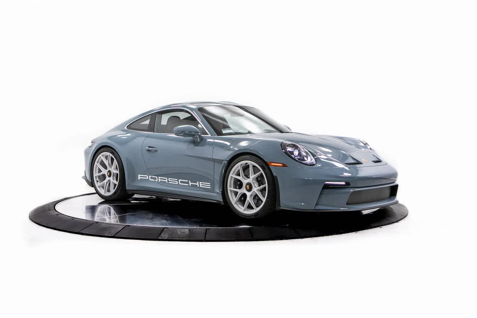 mph006_3219725828_06ec7664123f5efd1e9e9aa8f1b84bd1x_aa119134d7