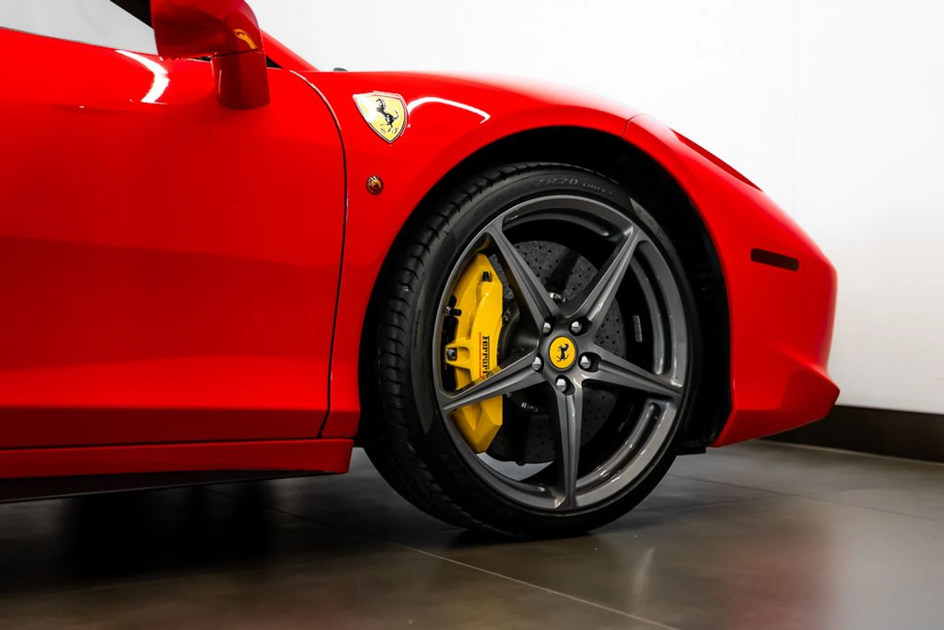 mph006_3223677461_ferrari_458_italia_2013_jpg_v_1762274091_005db91105