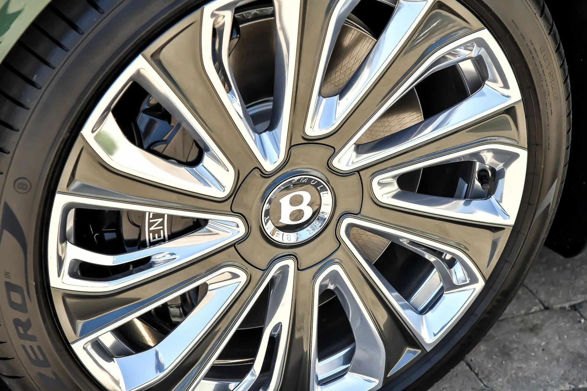 mph006_3228736112_4a03022e82b6c8e83004d23450b5fdf4x_ab872fefe2