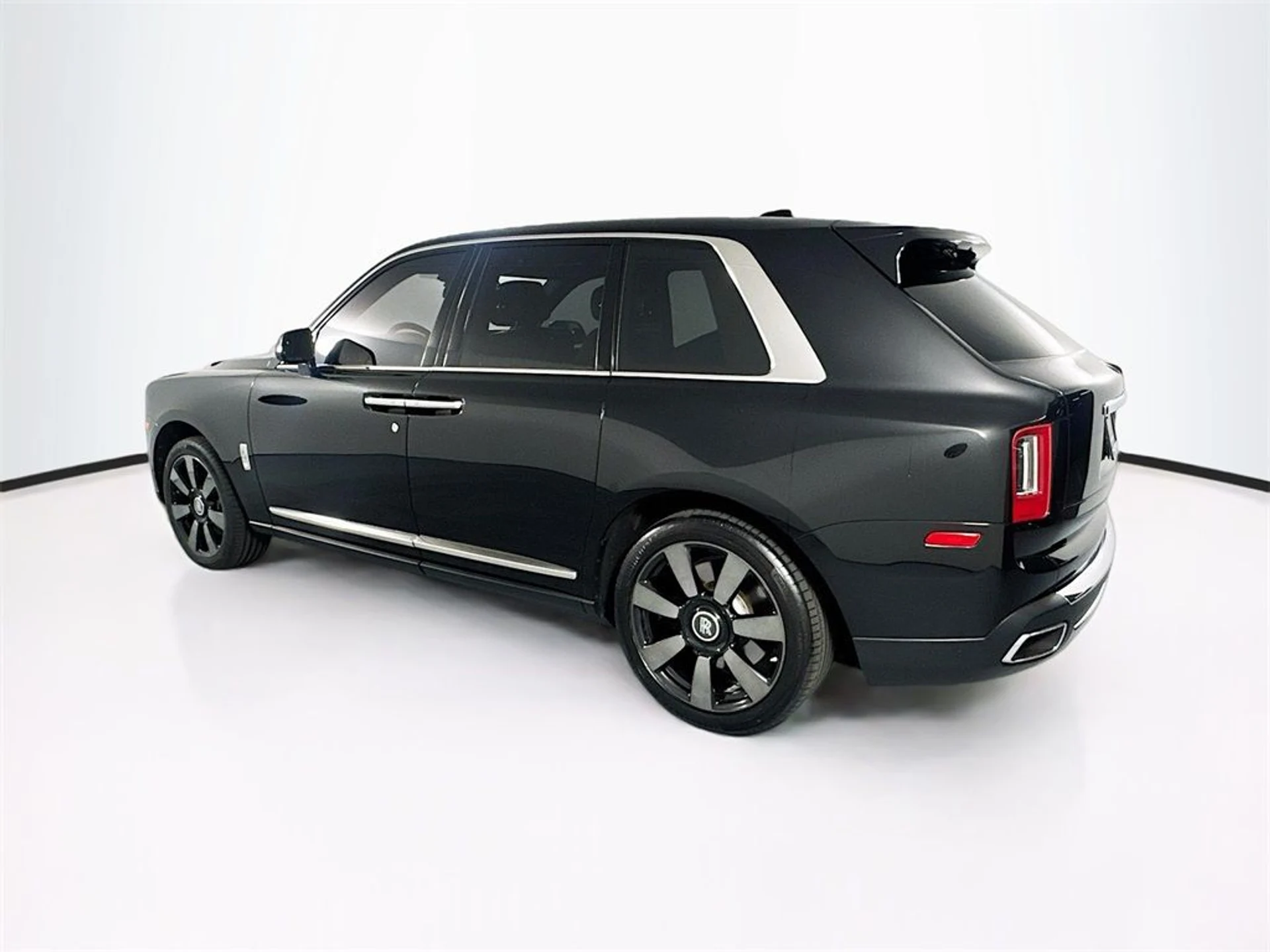 mph006_3233524772_1330d6e2d86041e62f318e85381add15_93e4b4a821