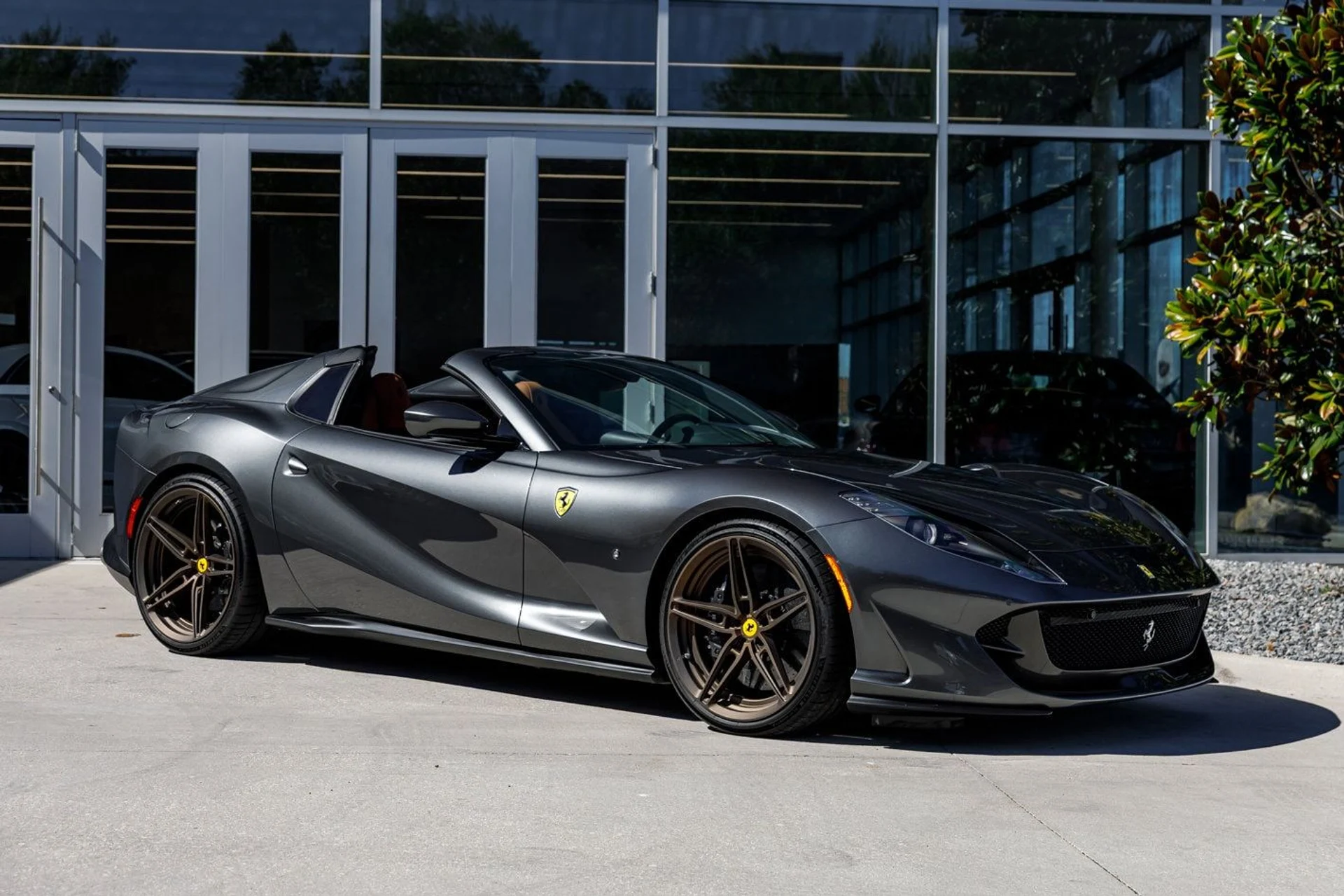 mph006_3235281037_83fd7a712fe3d5a924fd763586d7868cx_dd2b7655f6