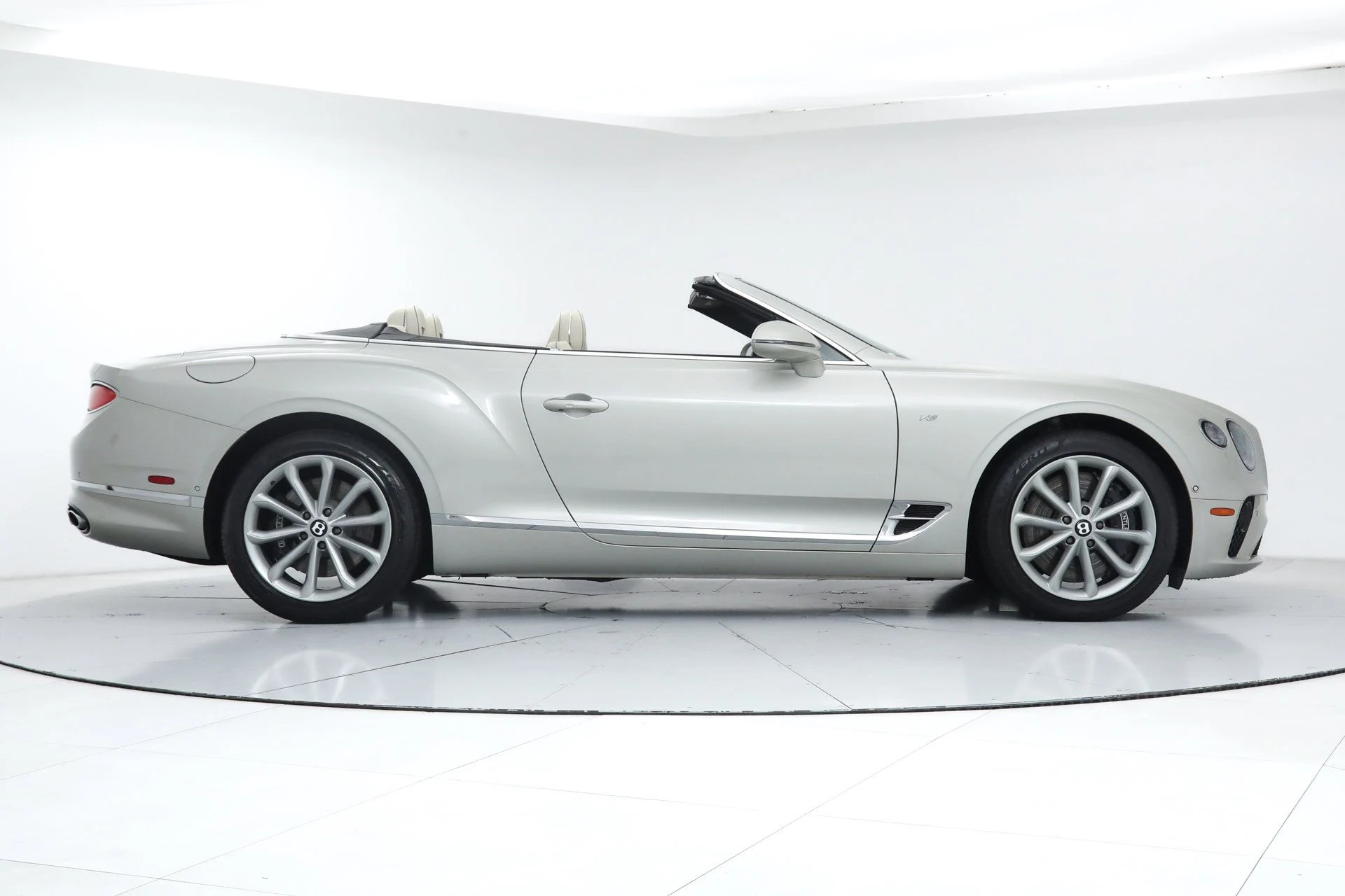 mph006_3240574578_29fb27c47de1180d6d39d21343db2ab0_86c8a424fc