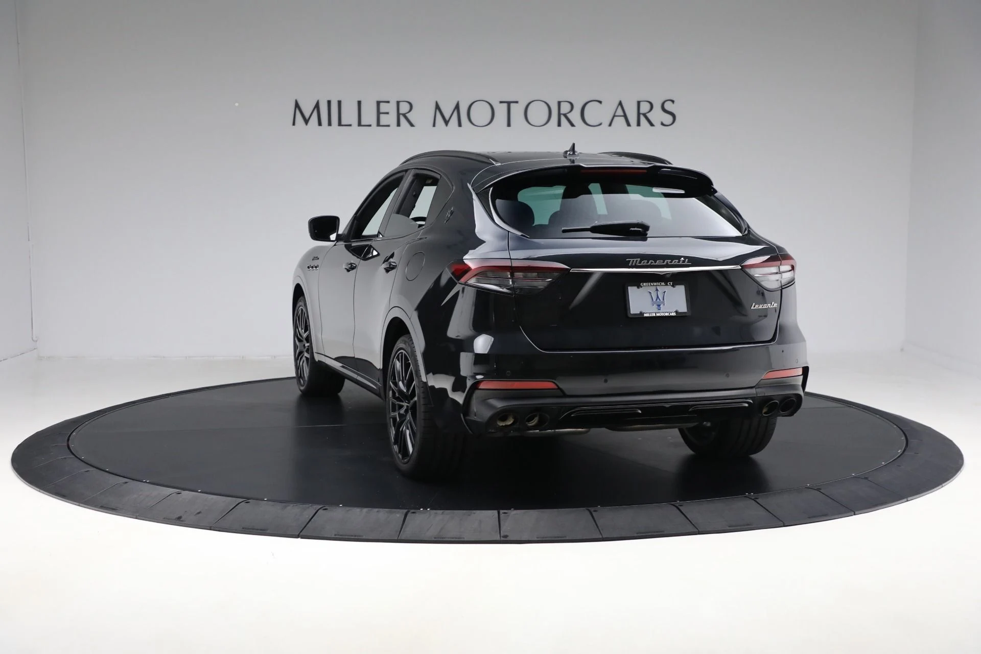 mph006_3243712202_Used_2022_Maserati_Levante_Modena_a2c0a87d41