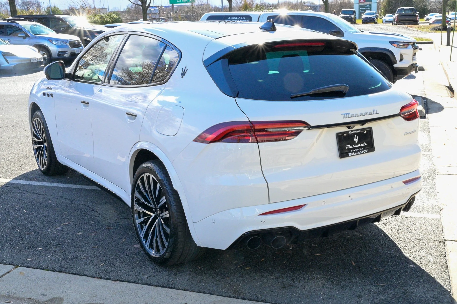 mph006_3260114698_af4da41f99304b2da93de8a56a1112a2_b4ec15bd76