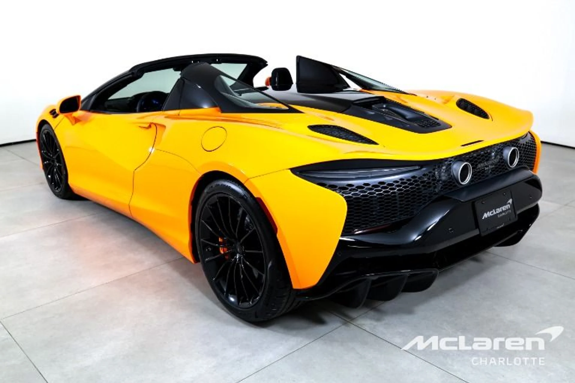 mph006_3264269762_New_2026_Mc_Laren_Artura_Spider_b05773337d