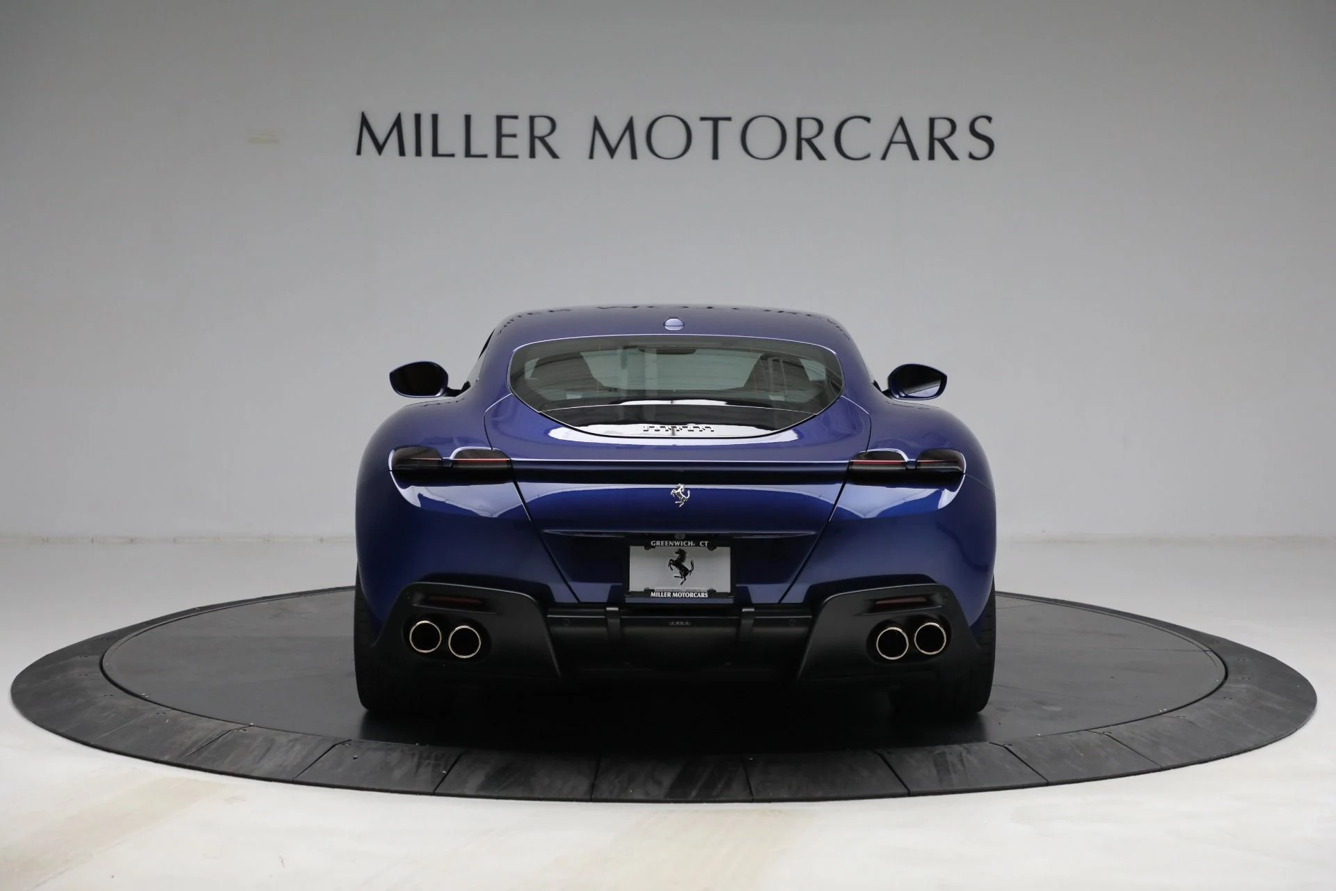mph006_3264332314_Used_2021_Ferrari_Roma_a7b781efa8