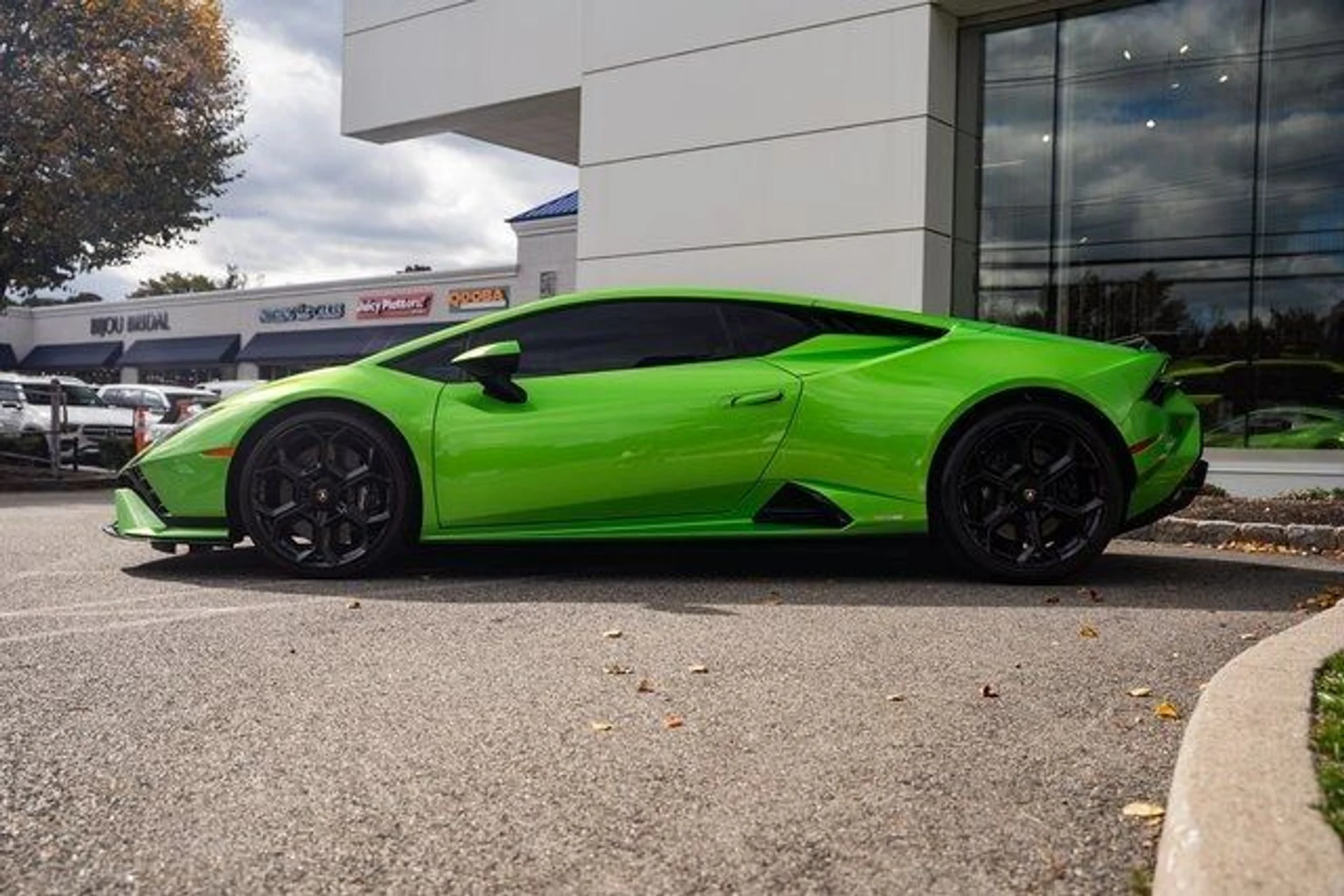 mph006_3266410866_613a628eecd793105316c746ec25ac23_c5d9f2b588