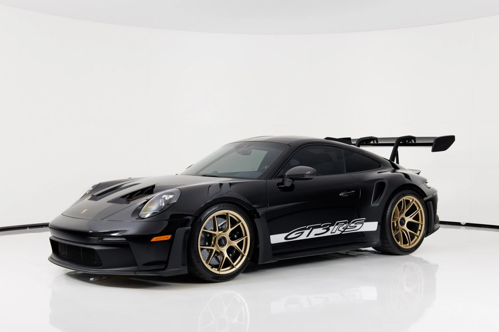 mph006_3277255435_Used_2025_Porsche_911_GT_3_RS_1767383444_d42b18b8db