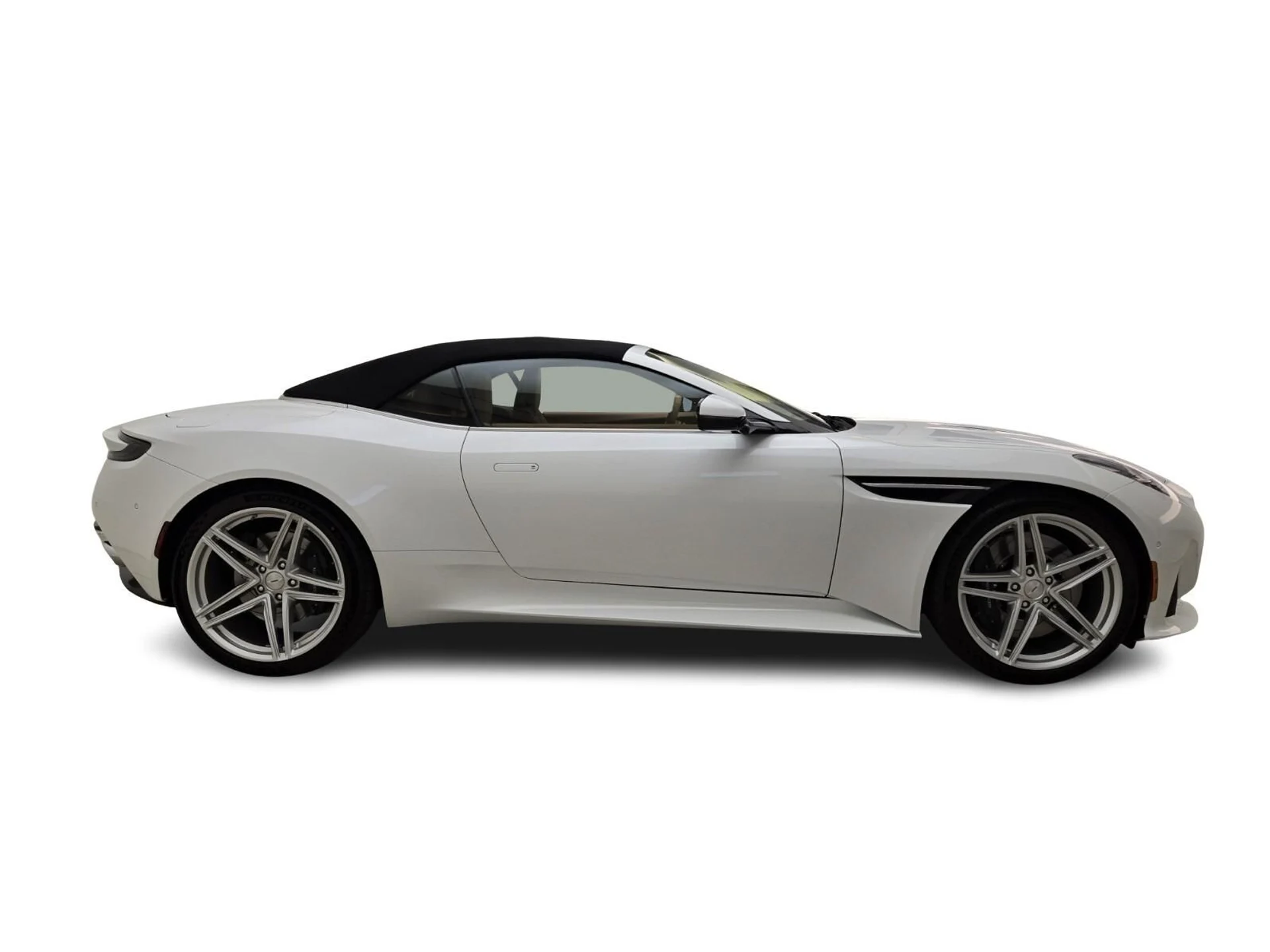 mph006_3280140553_New_2026_Aston_Martin_DB_12_Volante_1756187296_06591b60a6