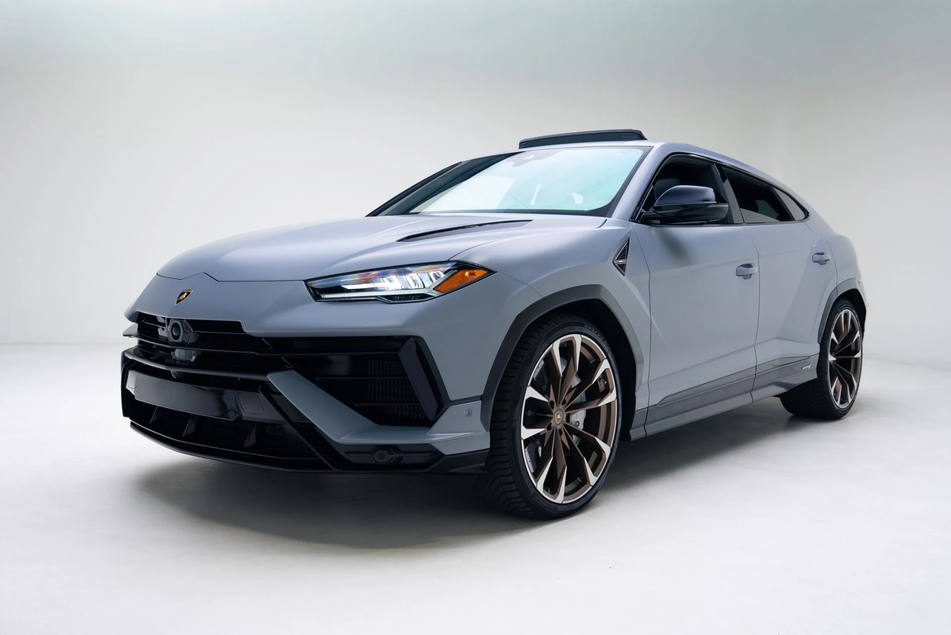 mph006_3286560542_Used_2024_Lamborghini_Urus_S_1768413804_2b8d94dd9b