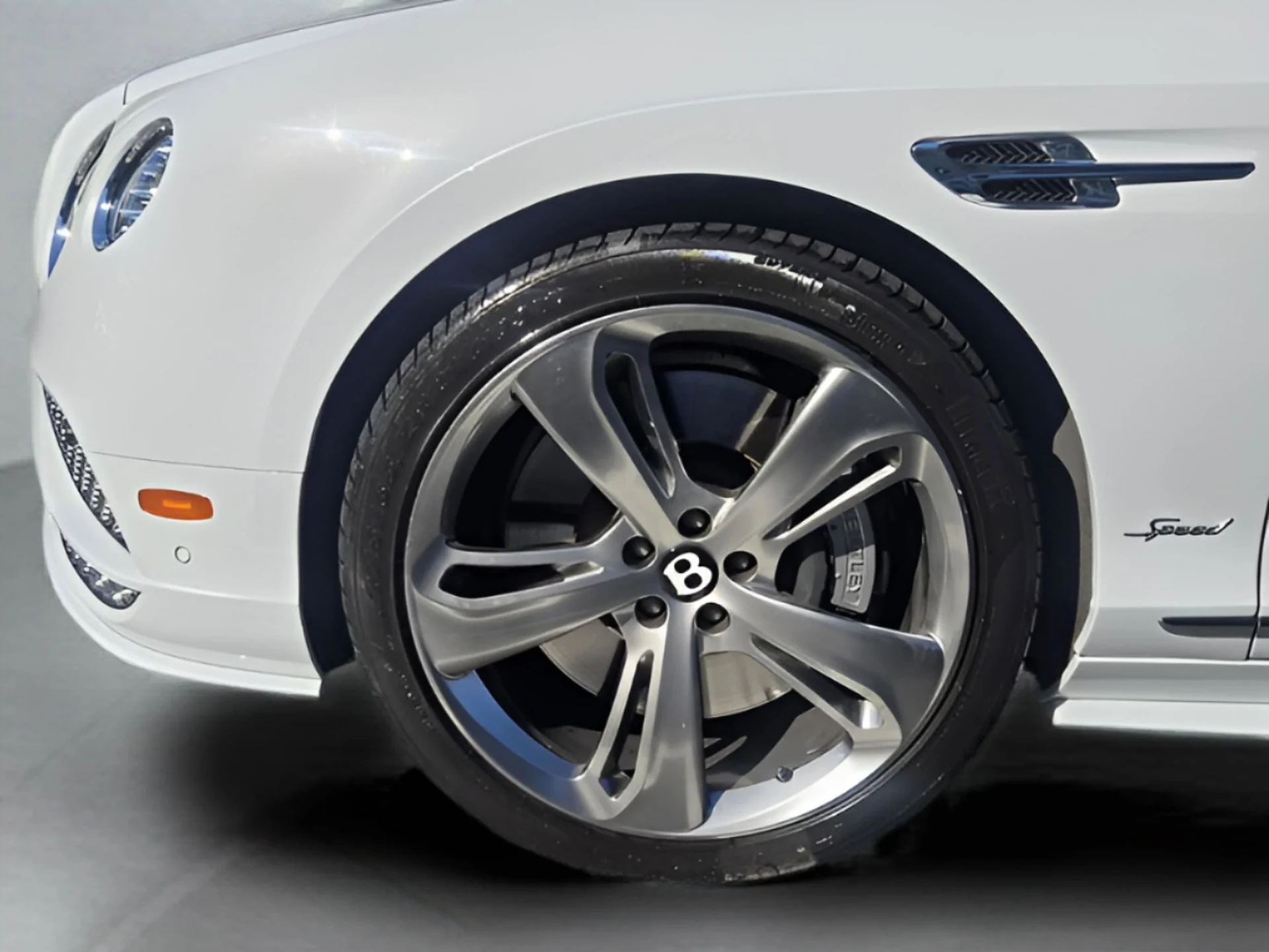 mph006_3291050275_9de7830529bee8e7cf08645fc2789c1ex_2dbd366342