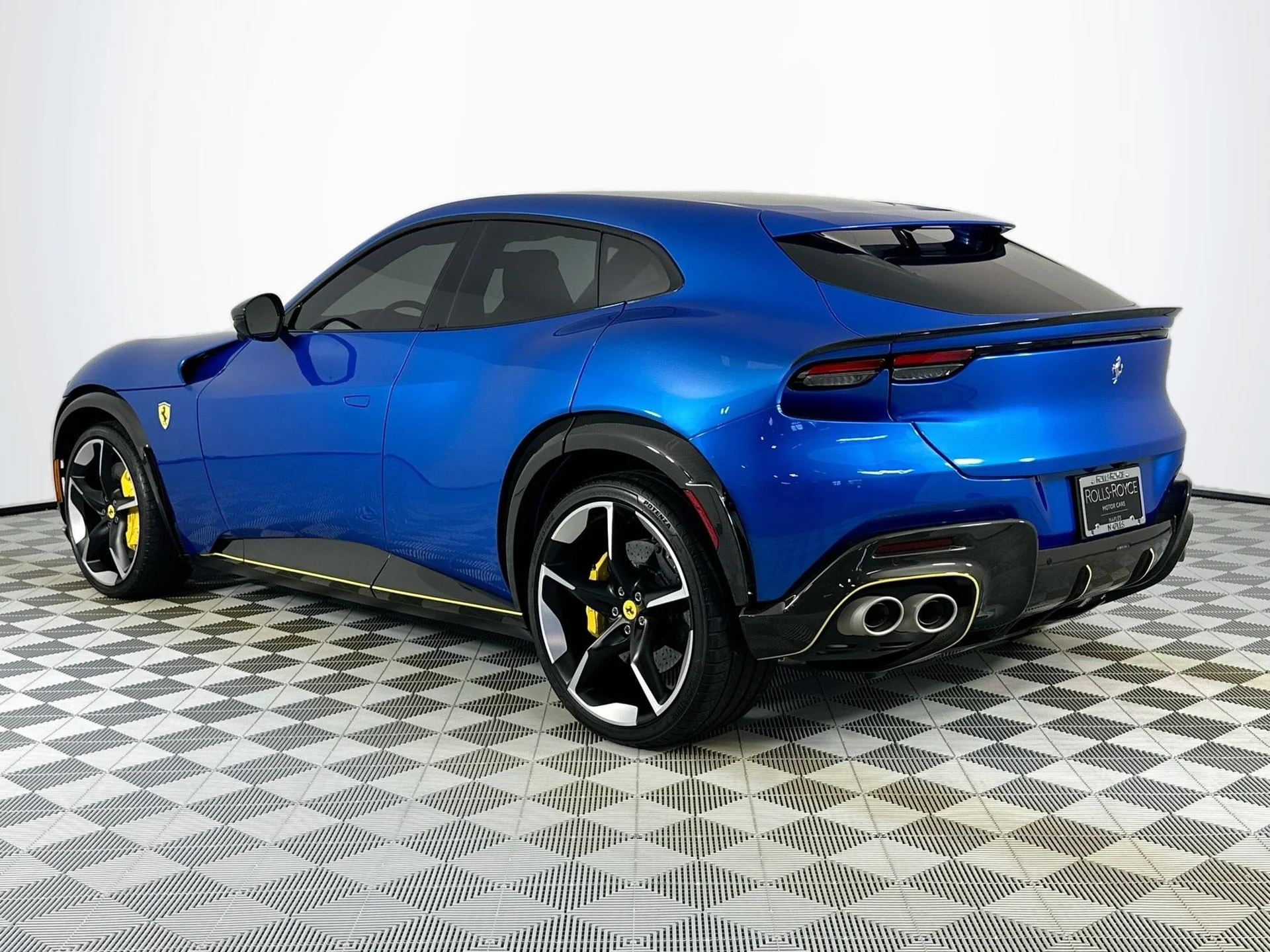 mph006_3296700047_7_843fa74845