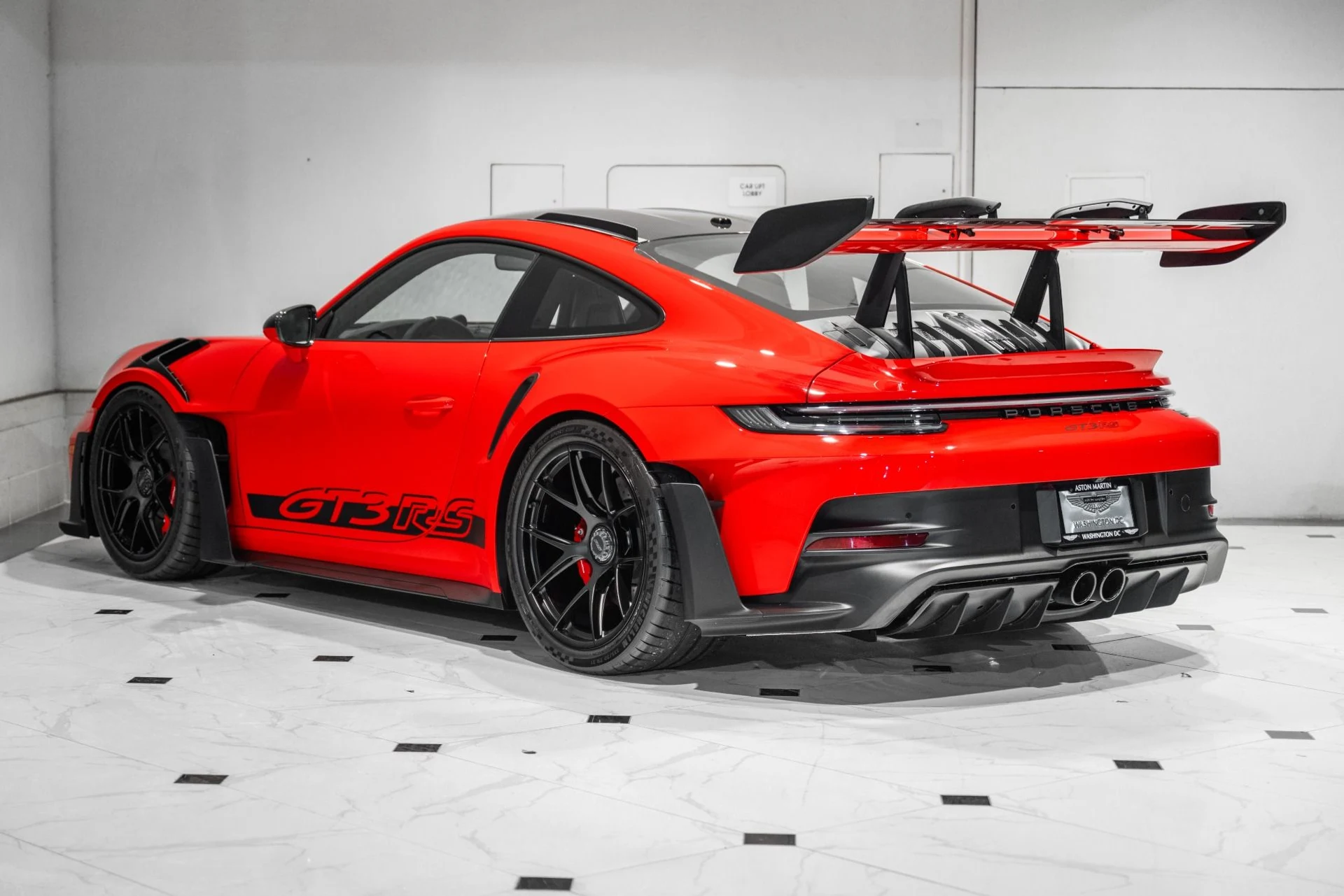 mph006_3302308448_Used_2024_Porsche_911_GT_3_RS_1761665497_7b7e112fc0