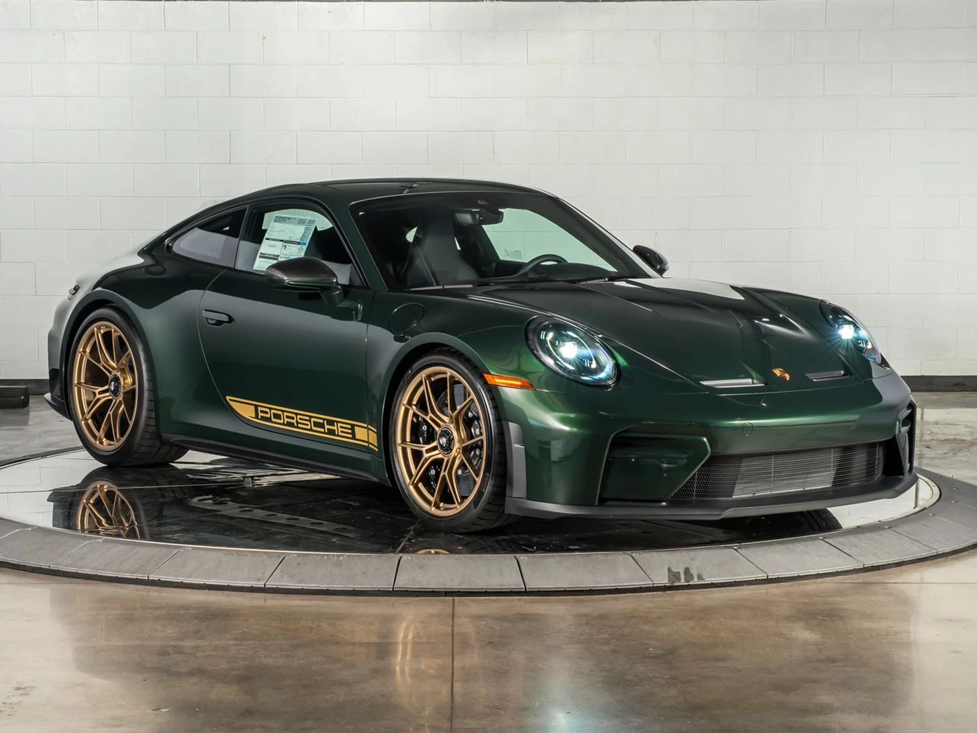 mph006_3303370353_3aedf6b5a9f6fe4efdec83d3a81dfed5_b15d2c1aaf