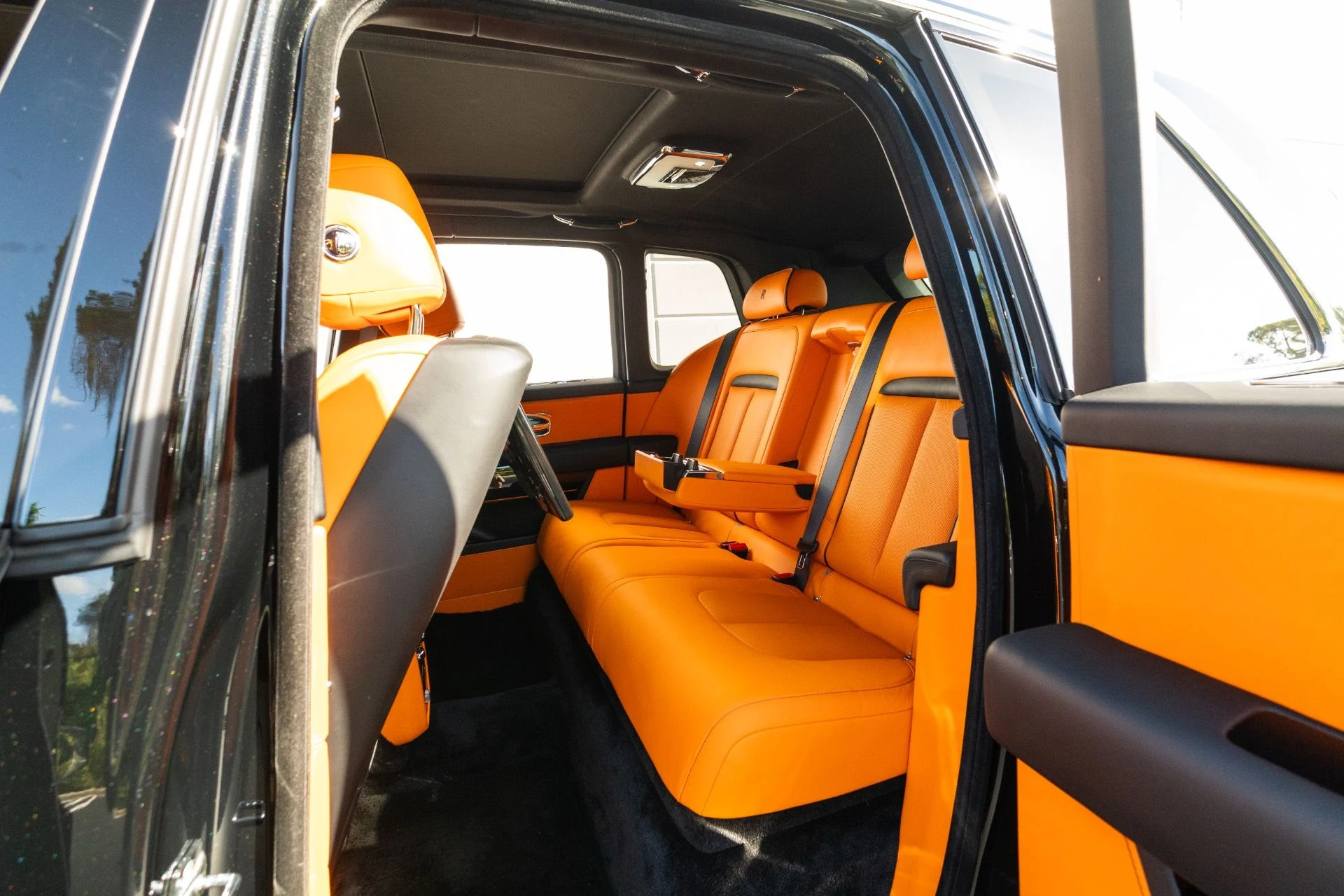 mph006_3305518579_Used_2019_Rolls_Royce_Cullinan_1769627245_a1490c6740