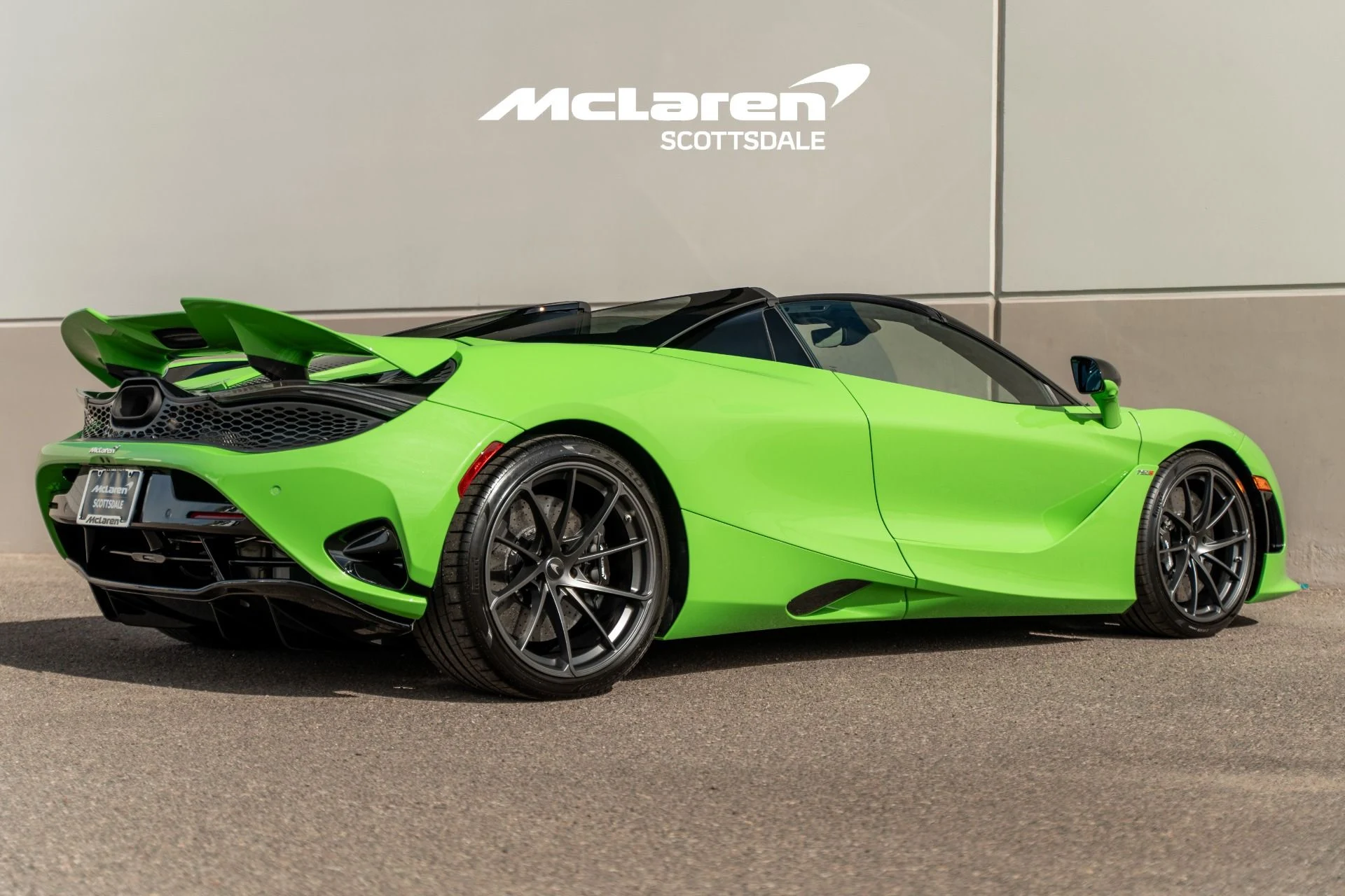 mph006_3309125370_Used_2025_MCLAREN_750_S_1758291637_3efe8b3b94
