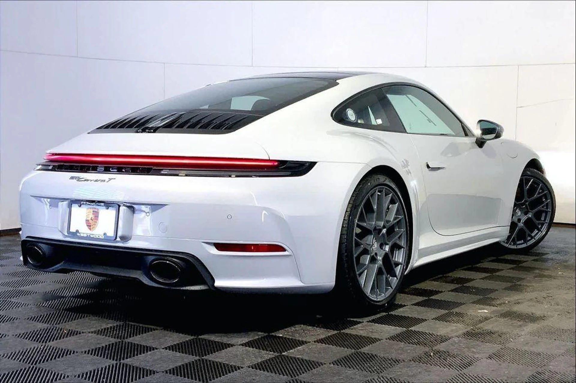 mph006_331247715_E_Dj_T_Xu_Awk_Ks_K2_Tziy2_H_Jixyqc_Ug_3dc3e5e8d5