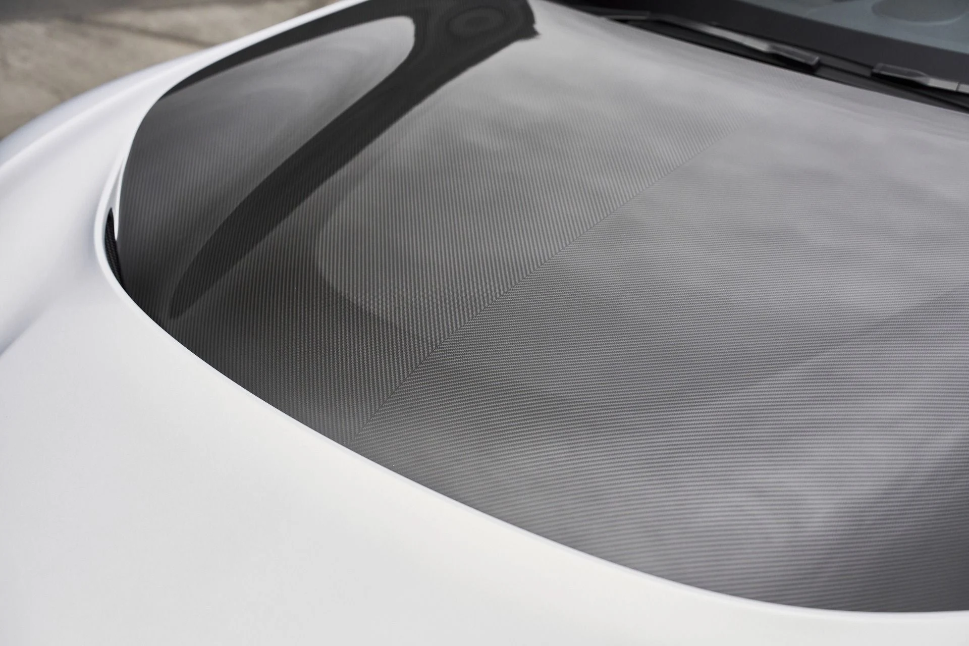 mph006_3316327134_Used_2023_Aston_Martin_Vantage_Base_1764729744_889c74a0d1