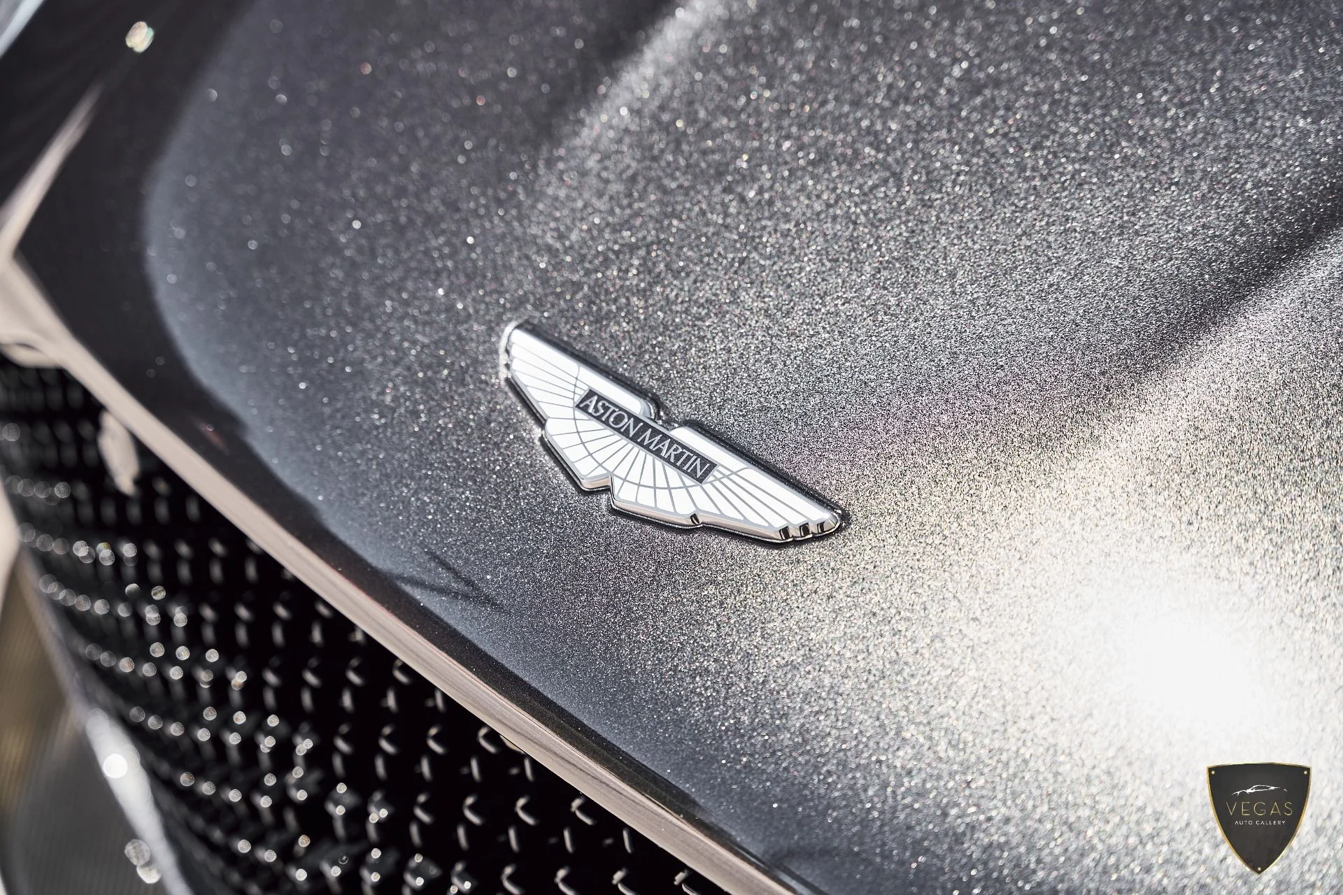 mph006_3316509025_Used_2021_Aston_Martin_DBS_Superleggera_1785181469_e9667a890c