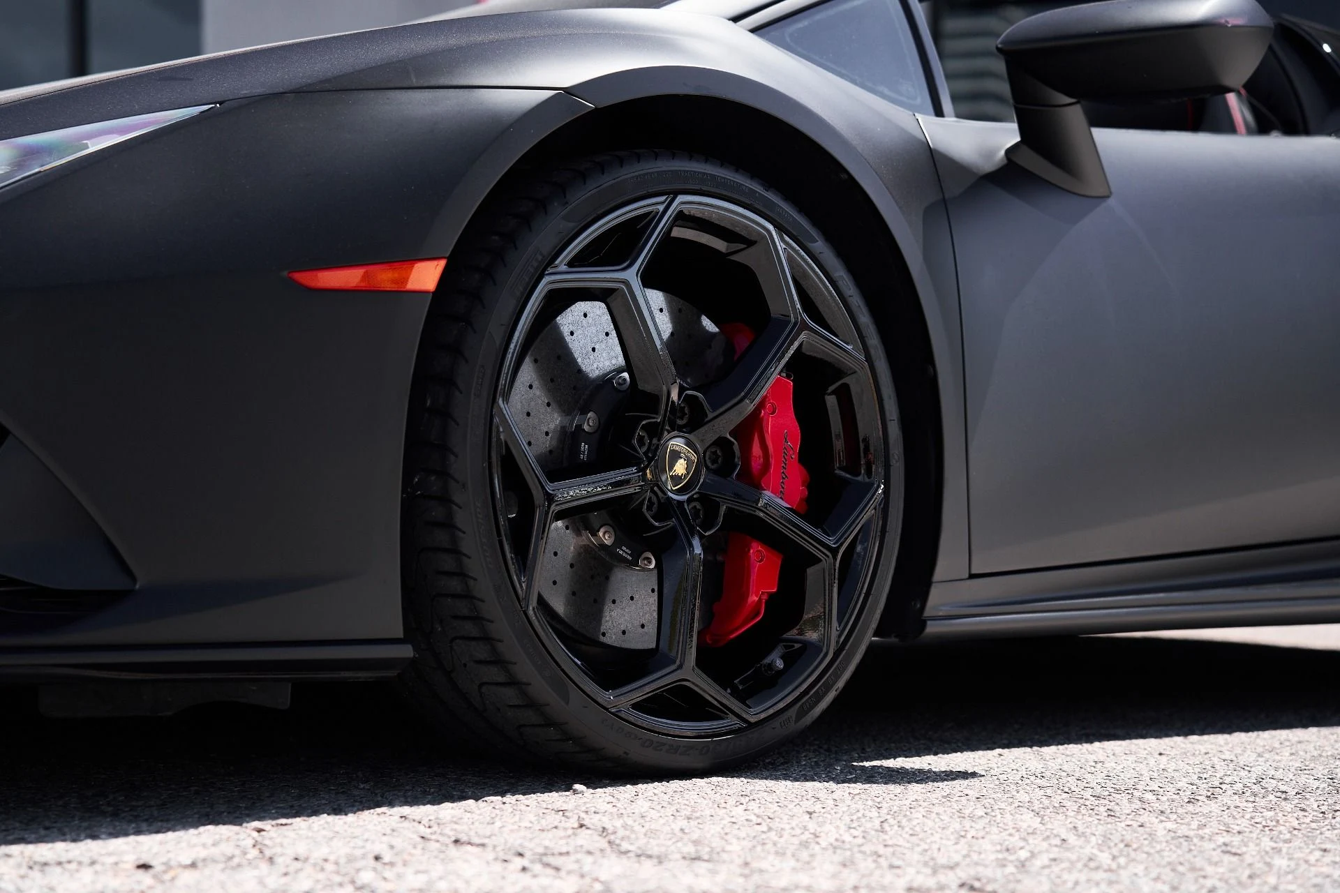 mph006_3317802148_Used_2020_Lamborghini_Huracan_EVO_Base_1755655857_50483e48a7