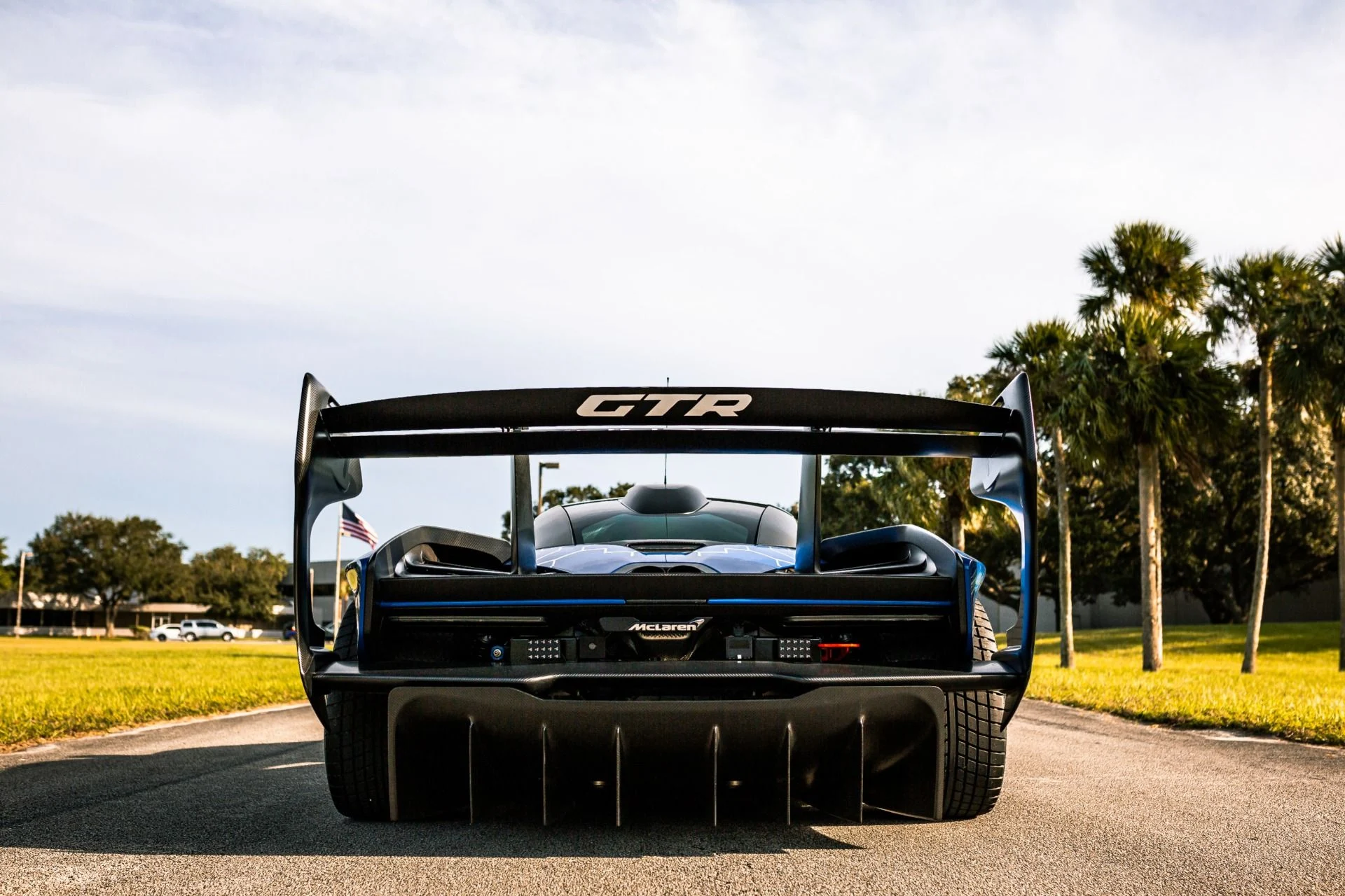 mph006_3319208490_Used_2020_Mc_Laren_Senna_GTR_29527ca343