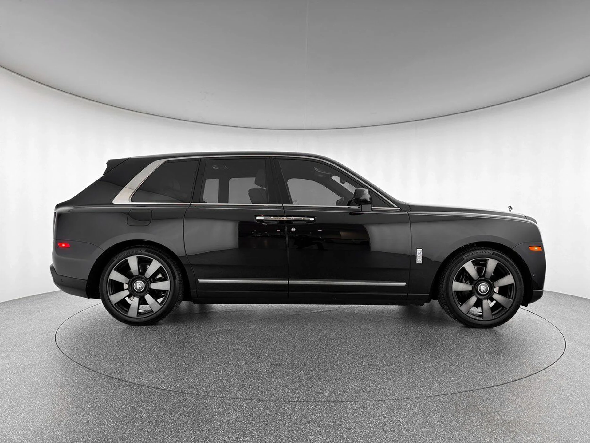 mph006_3325241639_621797f19b0943cdaa3da78883454b3e_2fdbfd4b7e