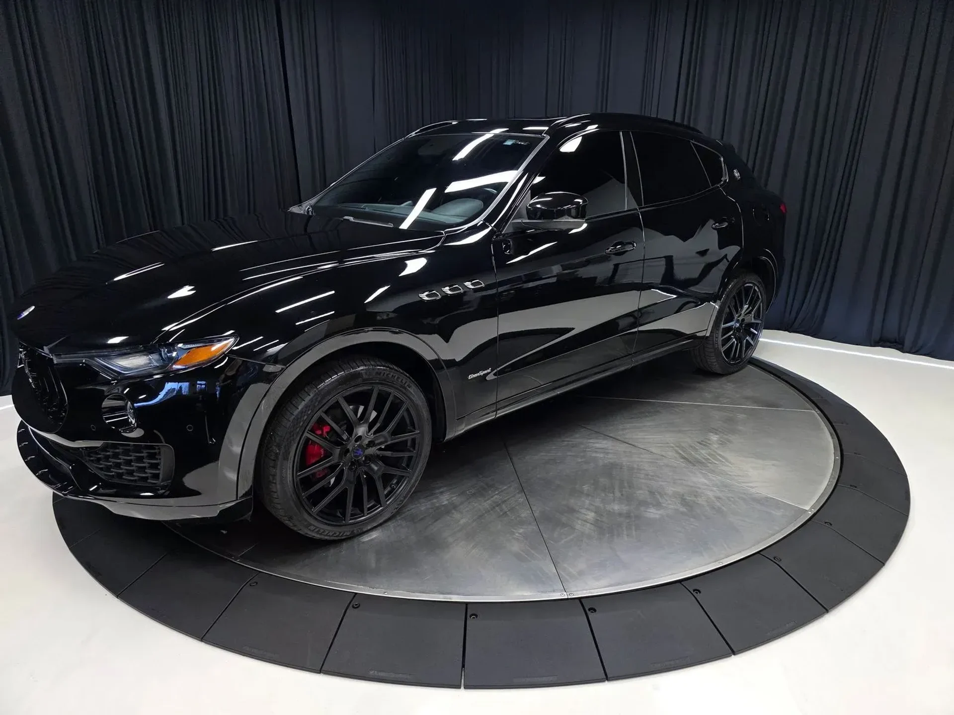 mph006_3332486139_d0381d11_807c_48cb_a78d_aa680bf8afbe_ce2b65fd3c