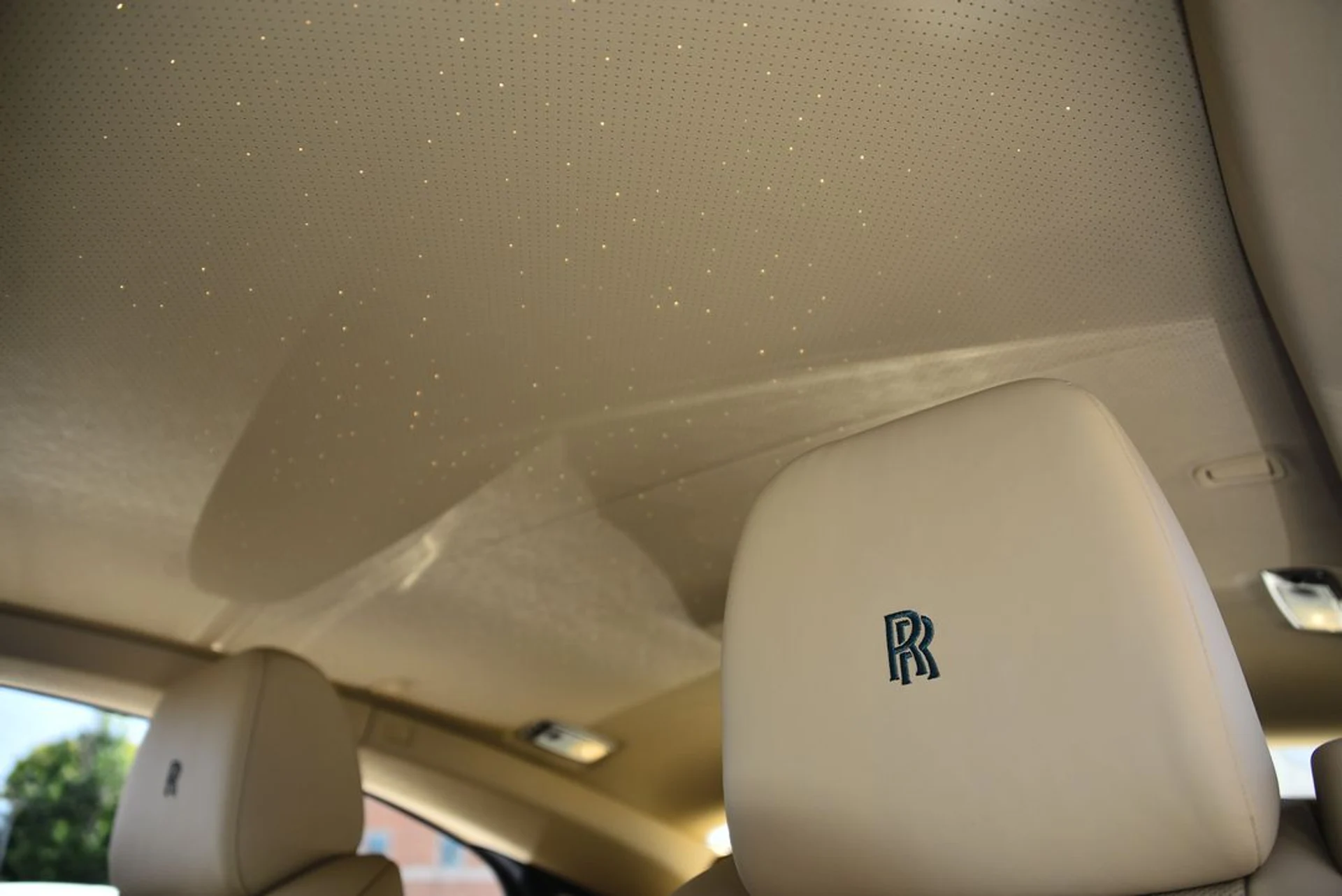 mph006_3335070555_962893900943d4634f8753bebe78030bx_1d07f486ac