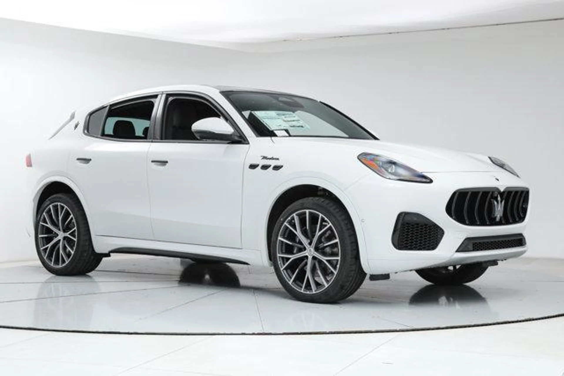 mph006_3336057258_b_Bo_E_5s_GC_Fh_QG_EV_As0n_C0sq_Rrk_ef5a3c7cc3