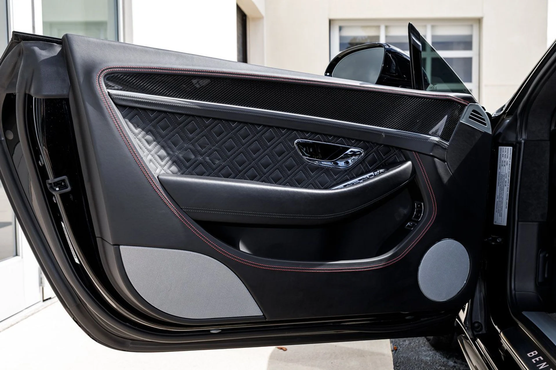 mph006_3336534960_3fa2f5eff8845c68593b12f4bf20d05cx_c18686dc79