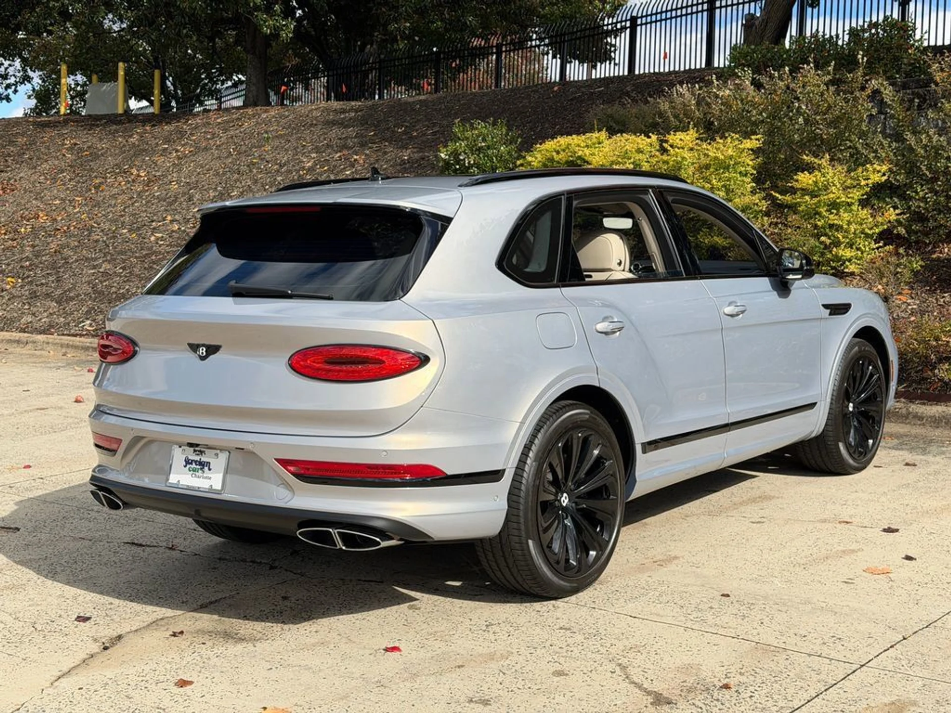 mph006_3339323046_eb6a99a716144c8bbbbd27298f681817_d66efb02f6