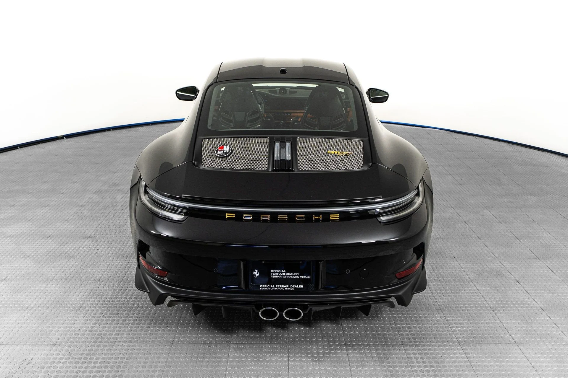 mph006_3344791985_70f522dc5c8142c8b5f53404ce5385bd_06a1f3ce38