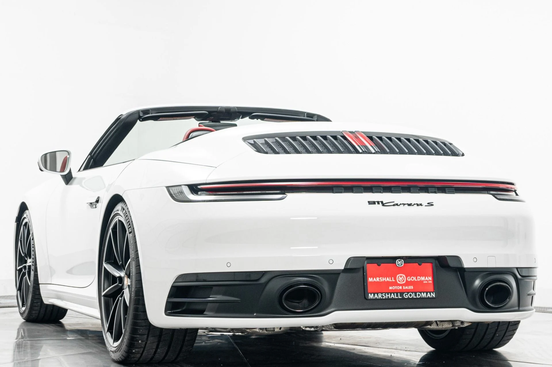 mph006_3350096051_Used_2024_Porsche_911_Carrera_S_1782763521_7cc67dbc14