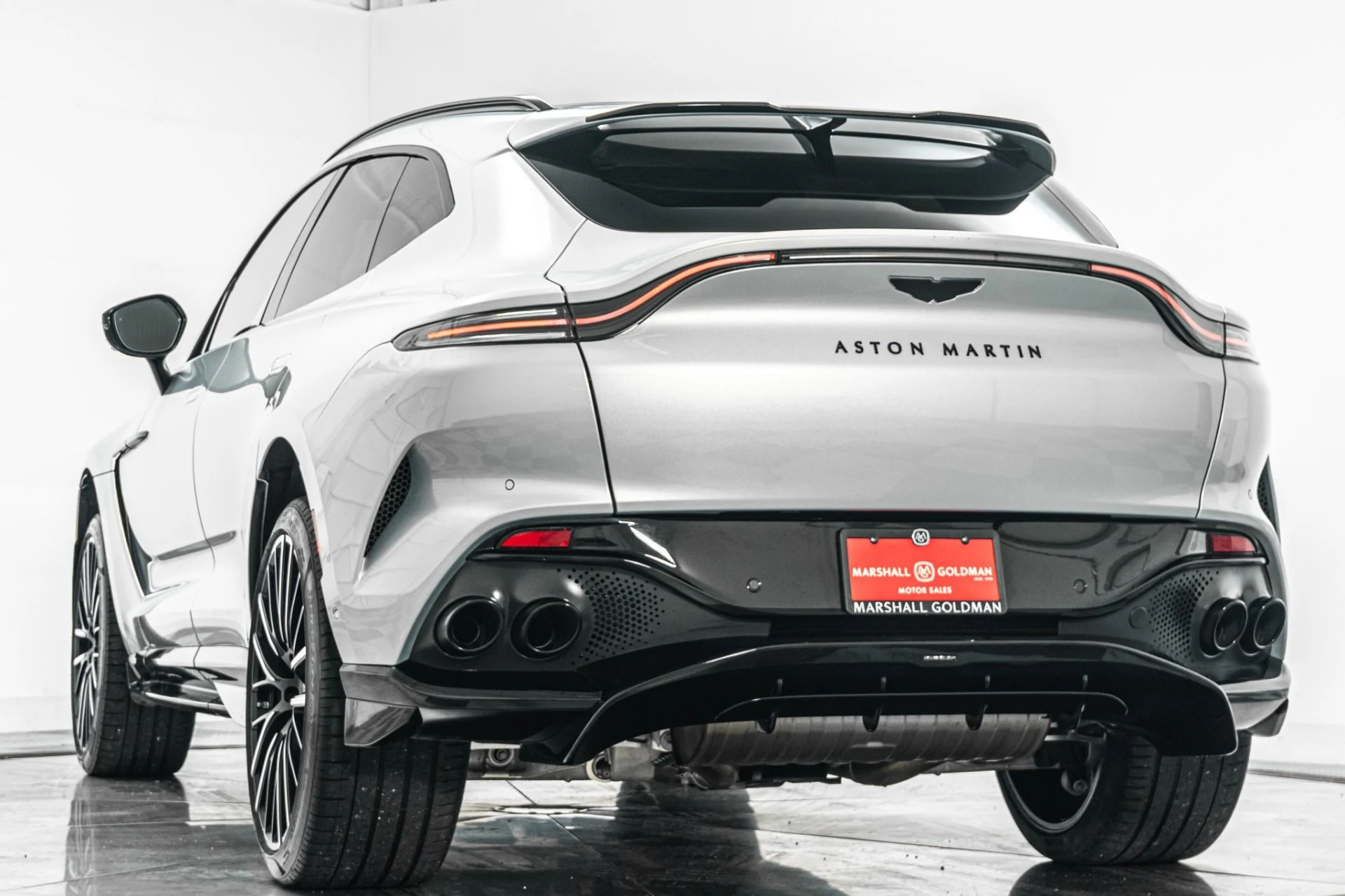 mph006_3352628835_Used_2023_Aston_Martin_DBX_707_1782508763_2b095d1893