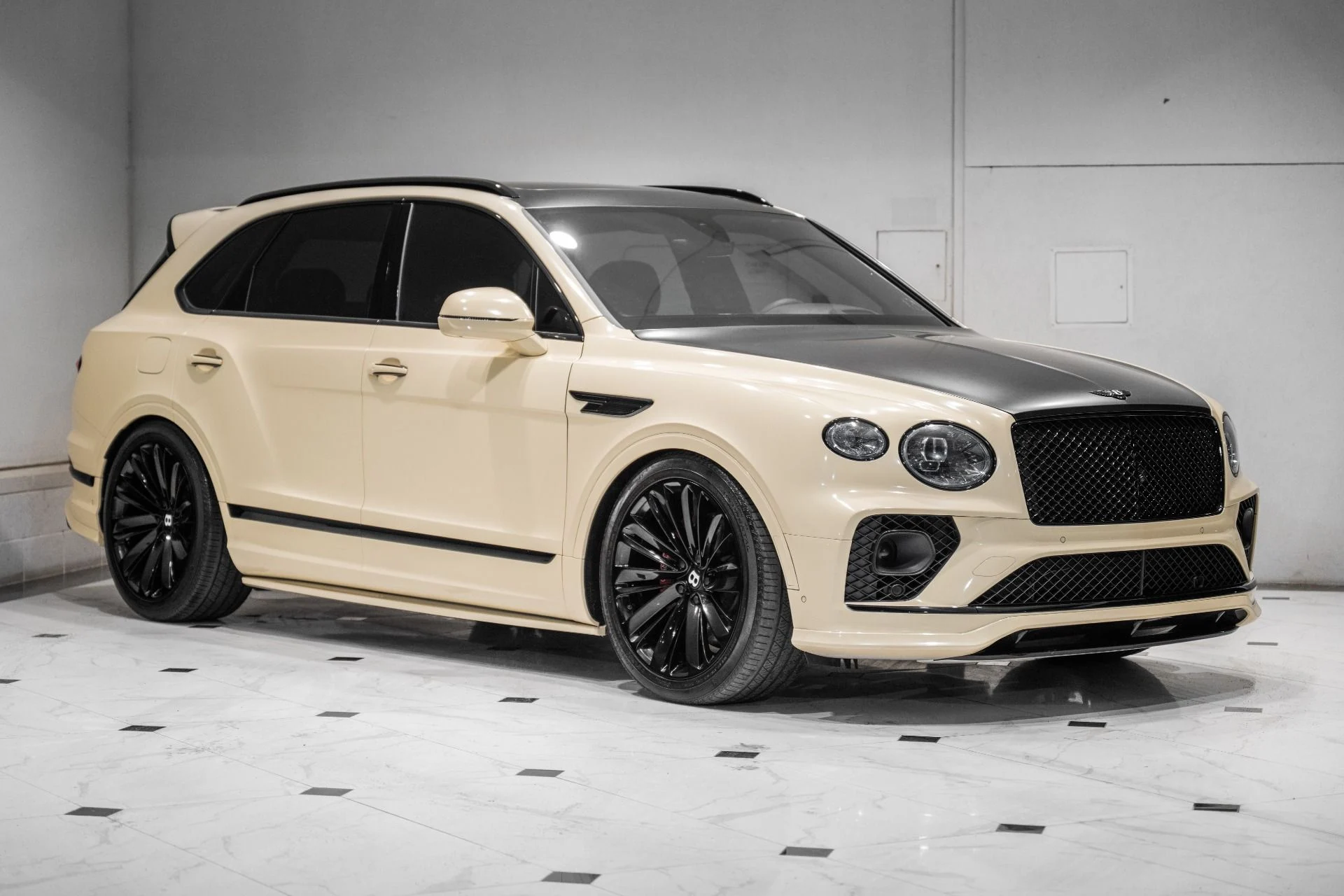 mph006_3354026838_Used_2021_Bentley_Bentayga_Speed_1773163710_8eb67d0168