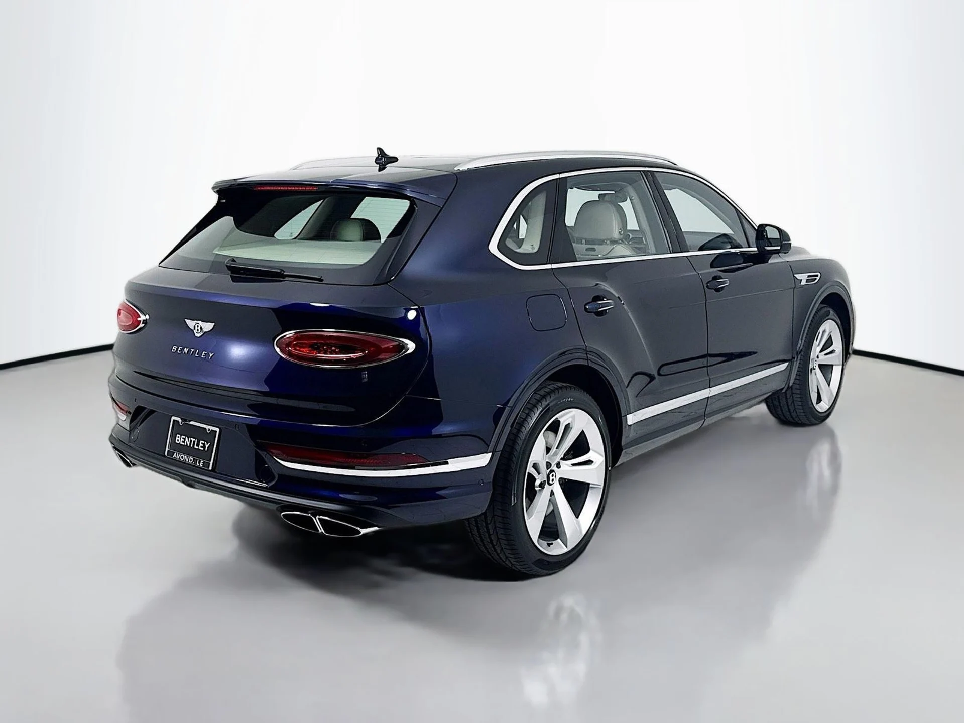 mph006_3362420865_dbc8e707baa647b9300989e20c3c1e01x_d68a731999